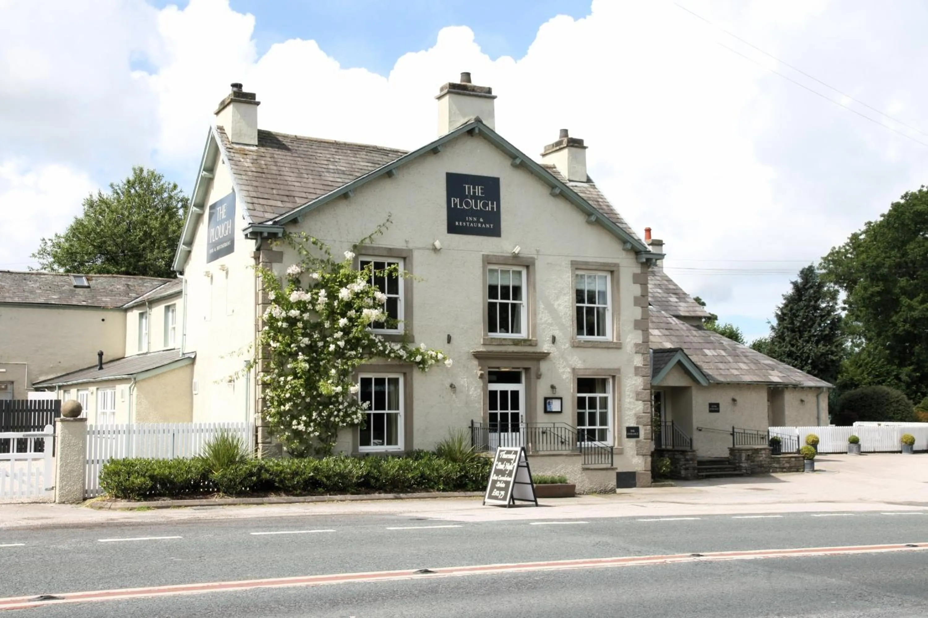 Property building in Plough Inn