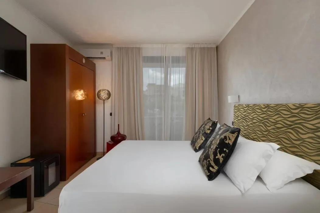 Bed in Grand Hotel Sofia