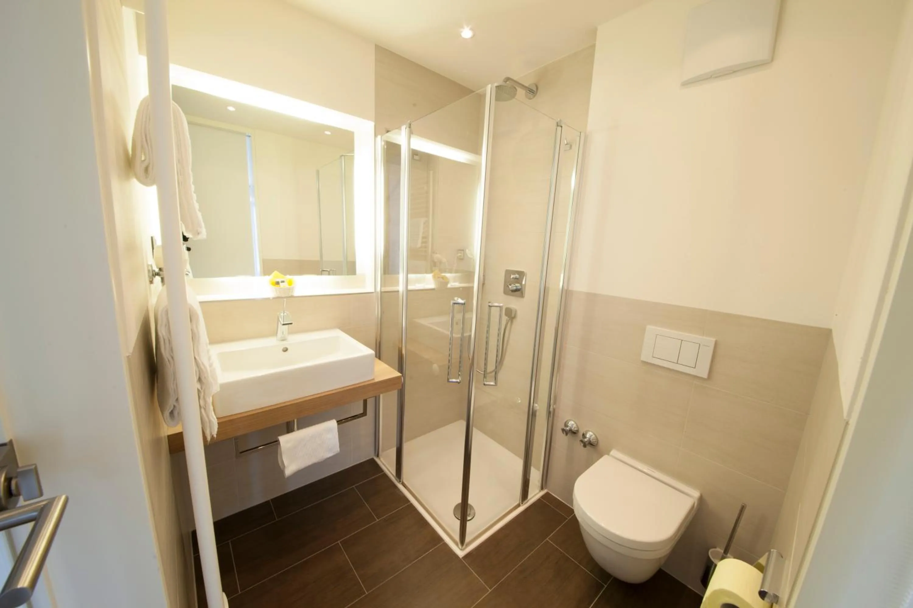 Bathroom in Hotel Restaurant Lamm