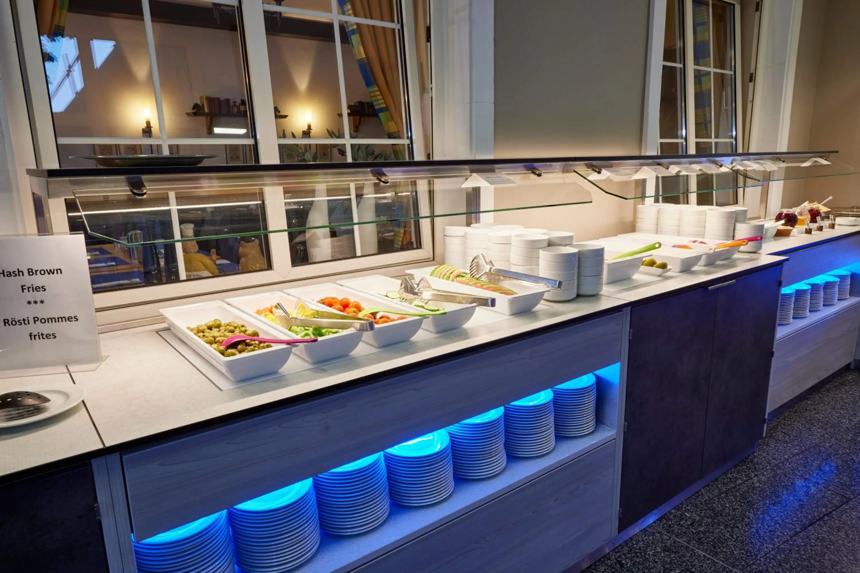 Buffet breakfast in Hotel Wiehberg - Self Check-In