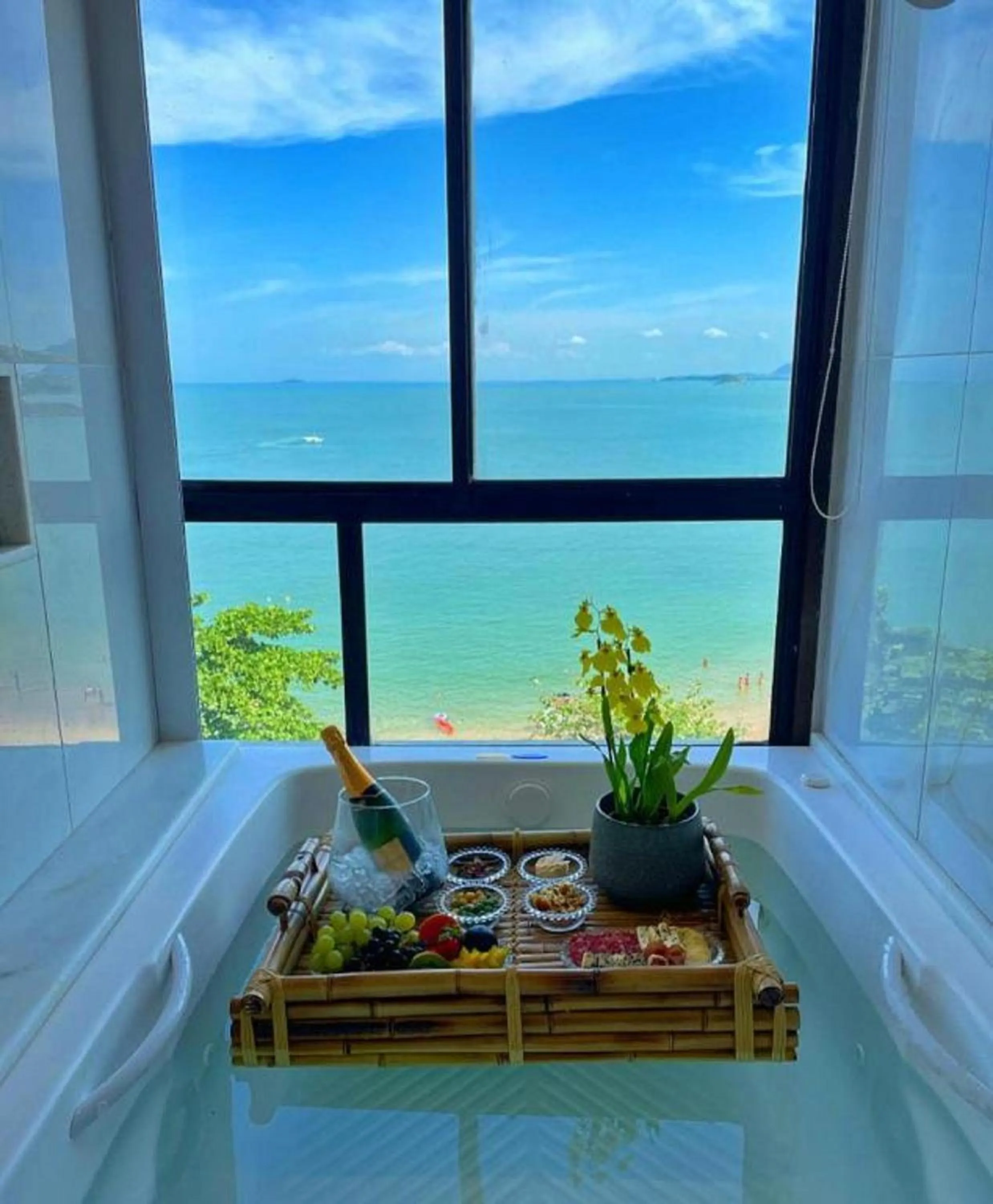 Breakfast, Bed in Hotel Espadarte