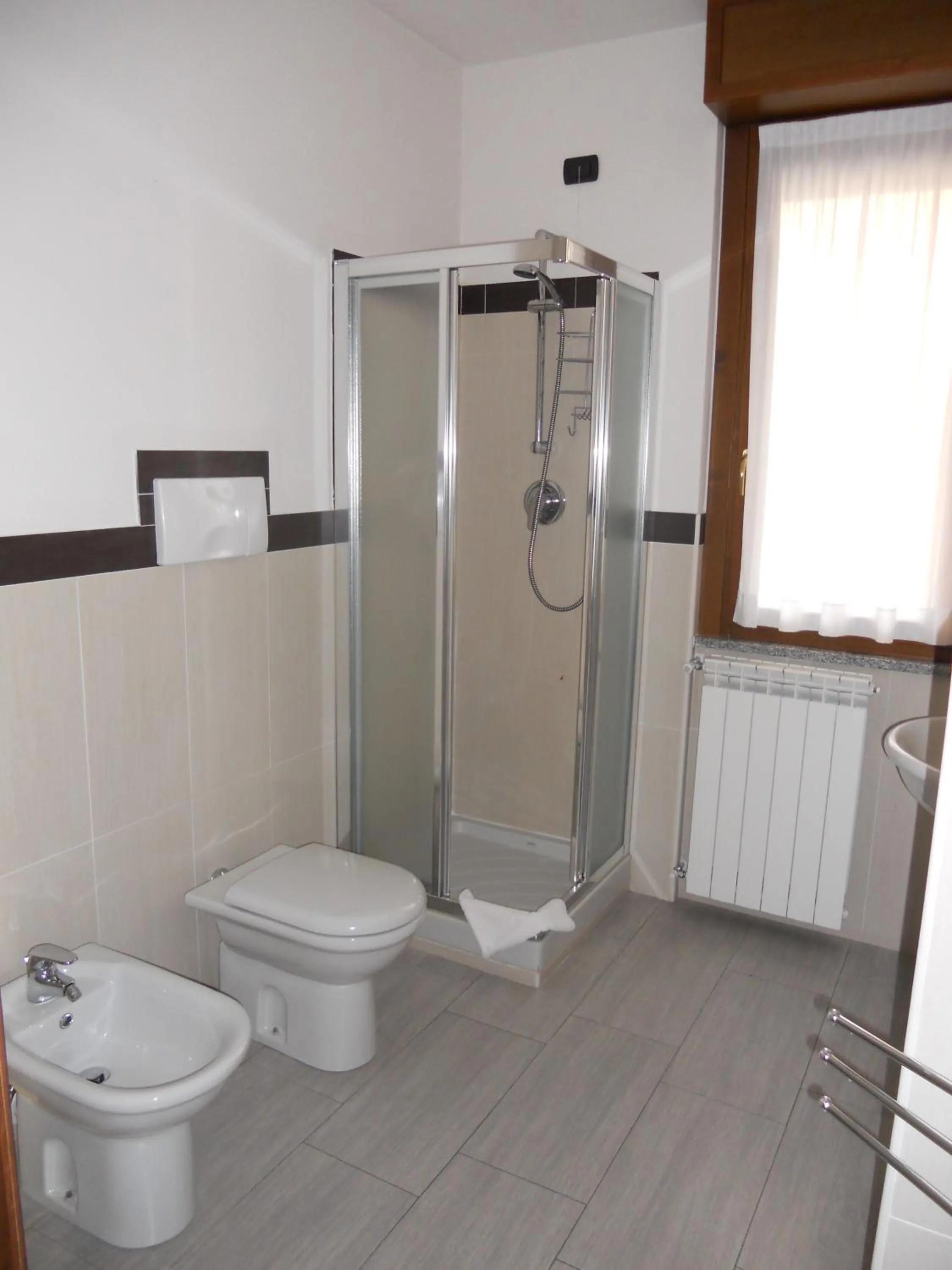 Shower in Residence San Prospero