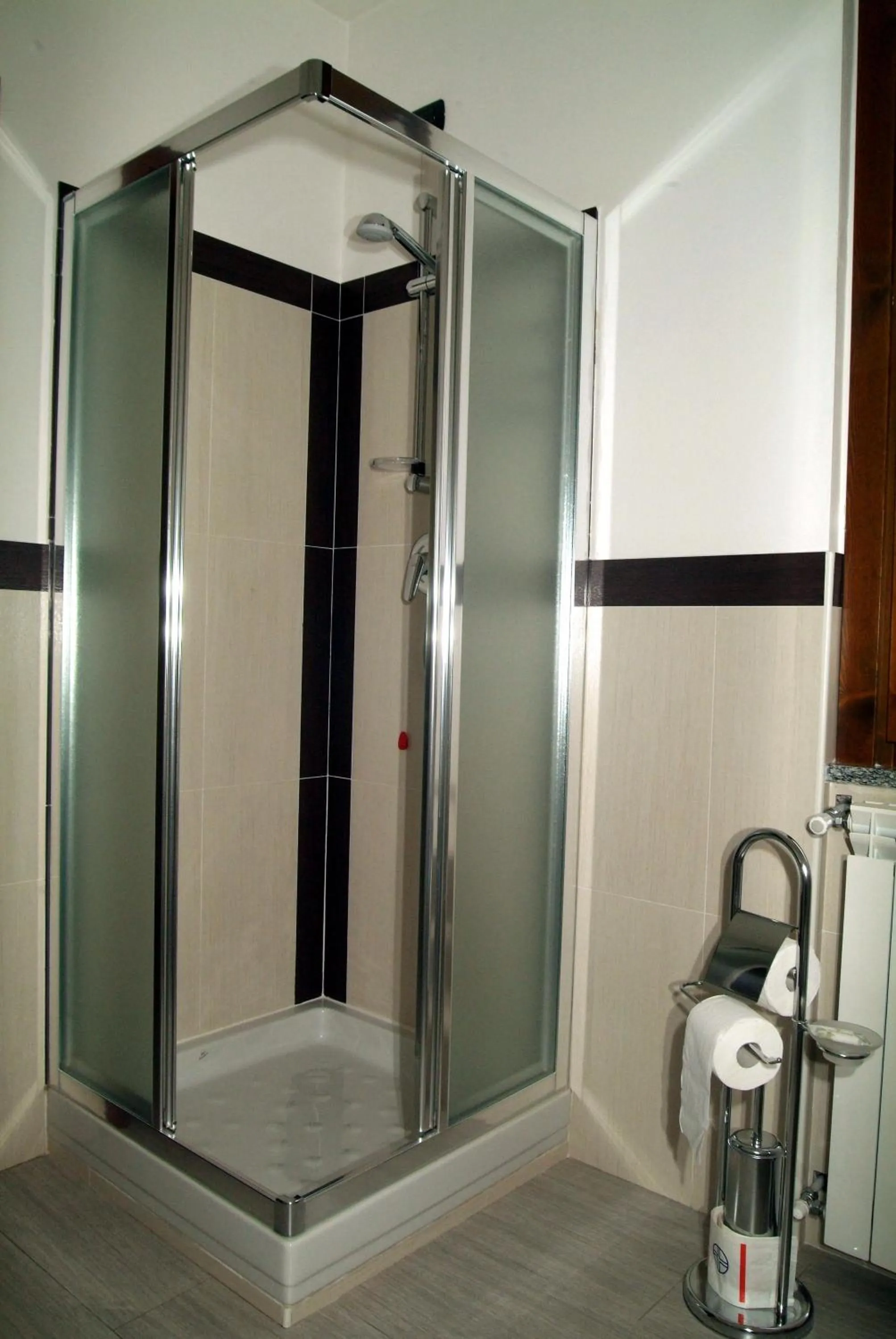 Shower in Residence San Prospero