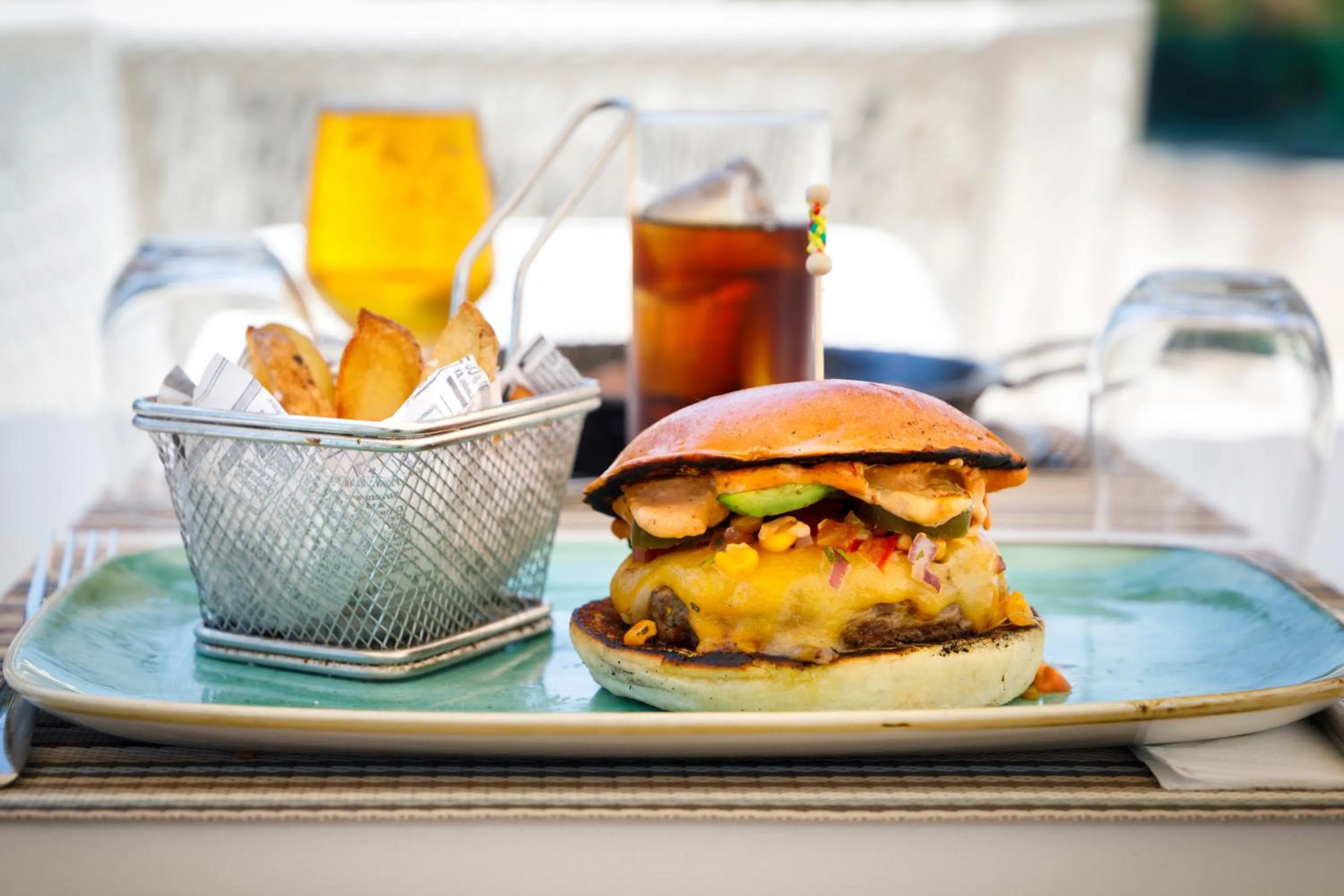 Restaurant/places to eat in Alcanada Golf Hotel