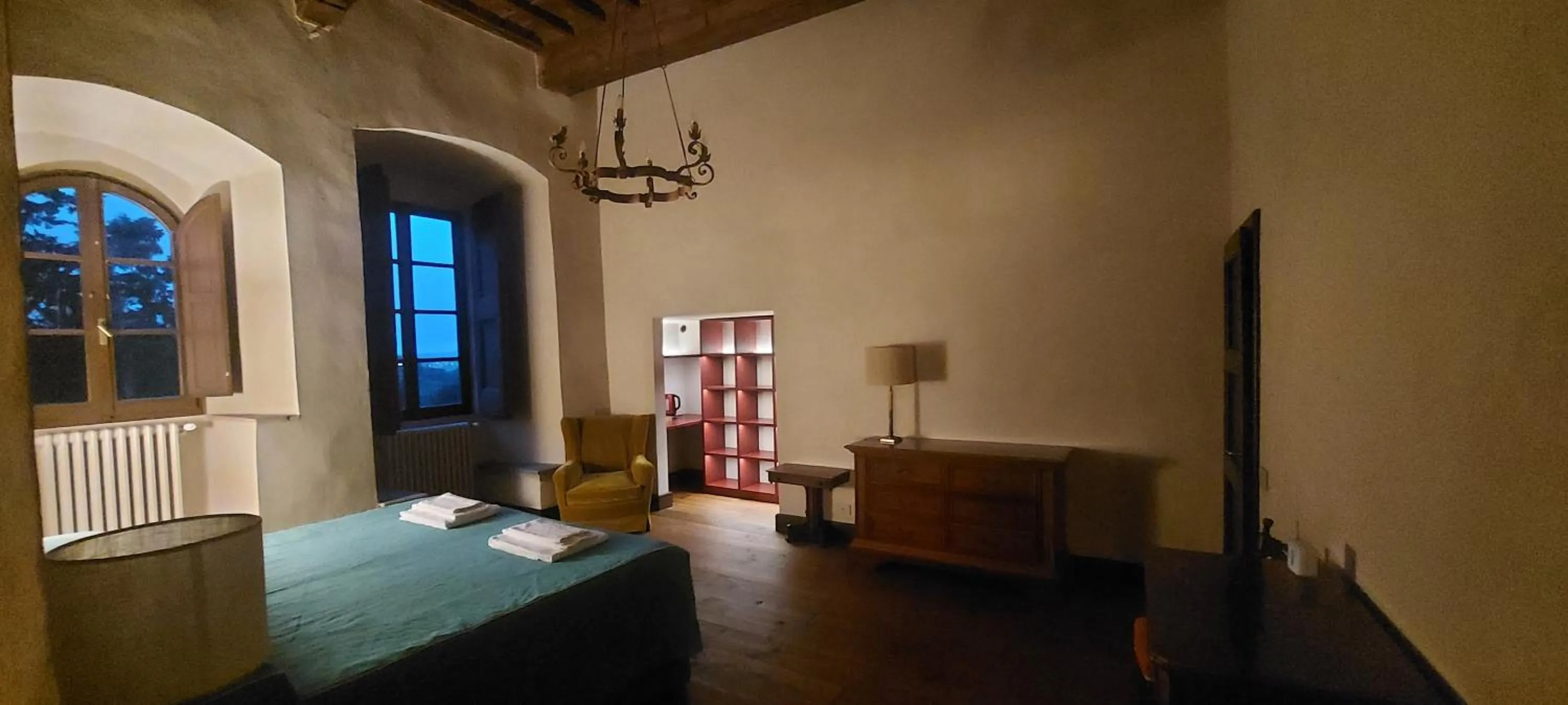 Bedroom in Castello di Mugnana
