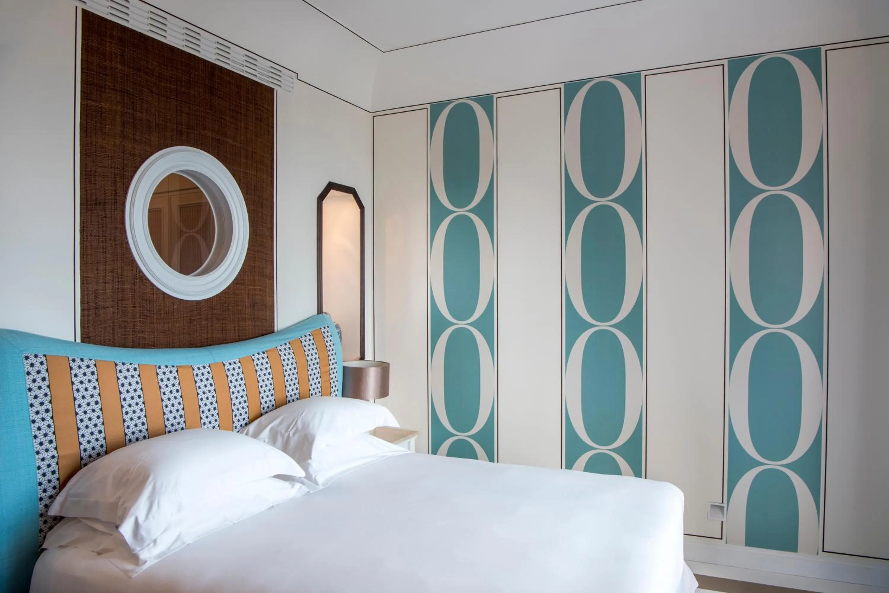 Bed in Capri Tiberio Palace - The Leading Hotels of the World