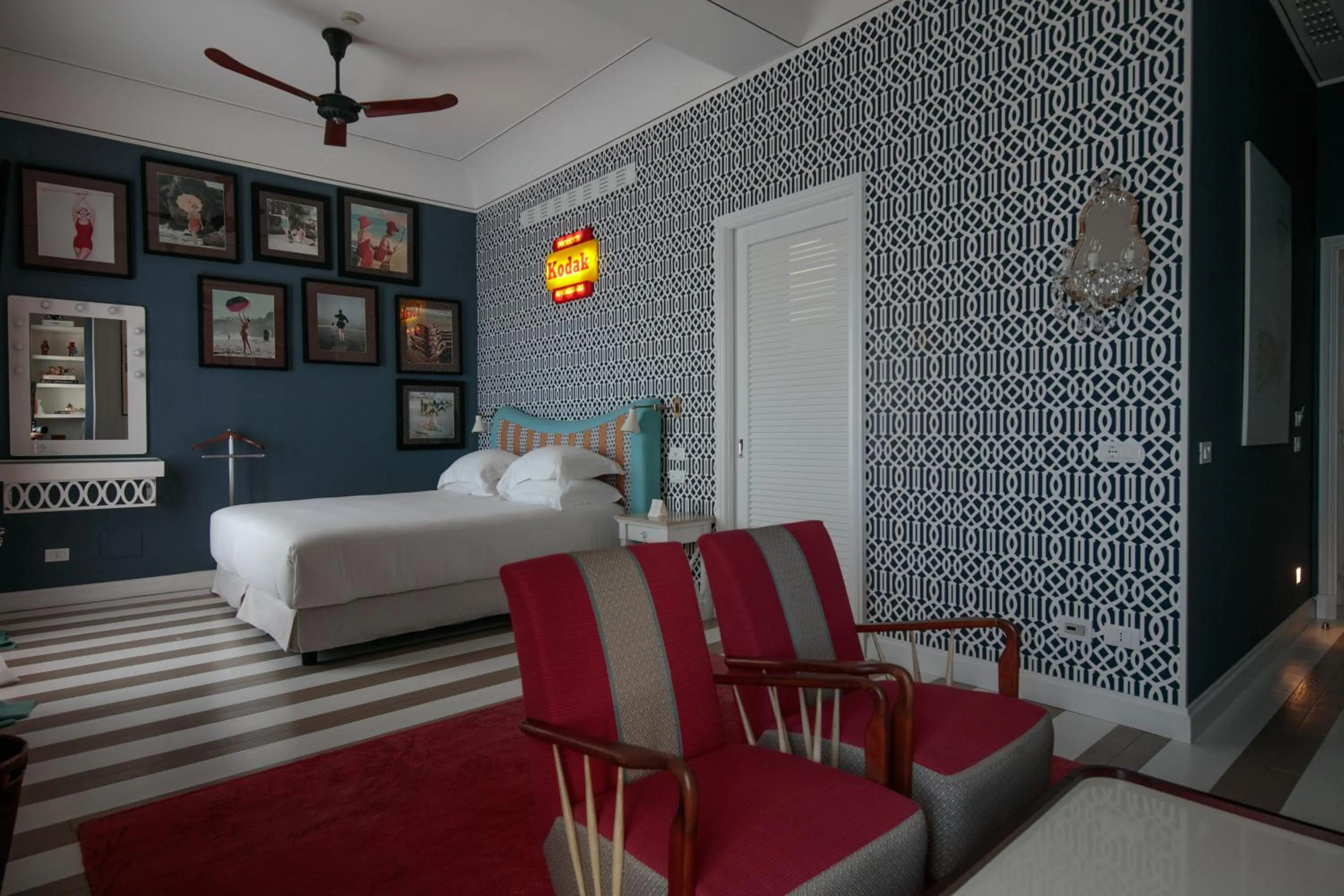 Photo of the whole room, Bed in Capri Tiberio Palace - The Leading Hotels of the World