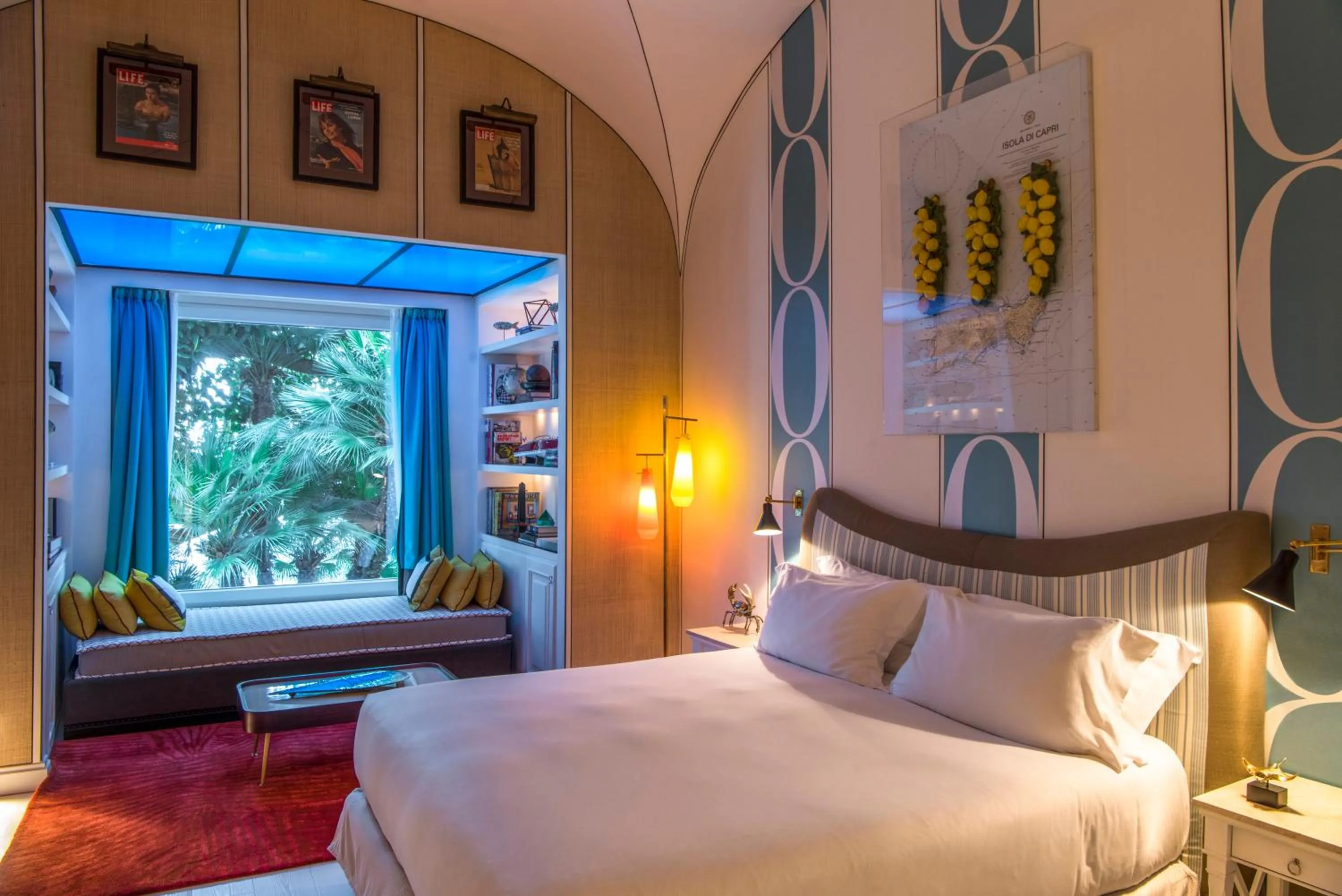 Bed in Capri Tiberio Palace - The Leading Hotels of the World