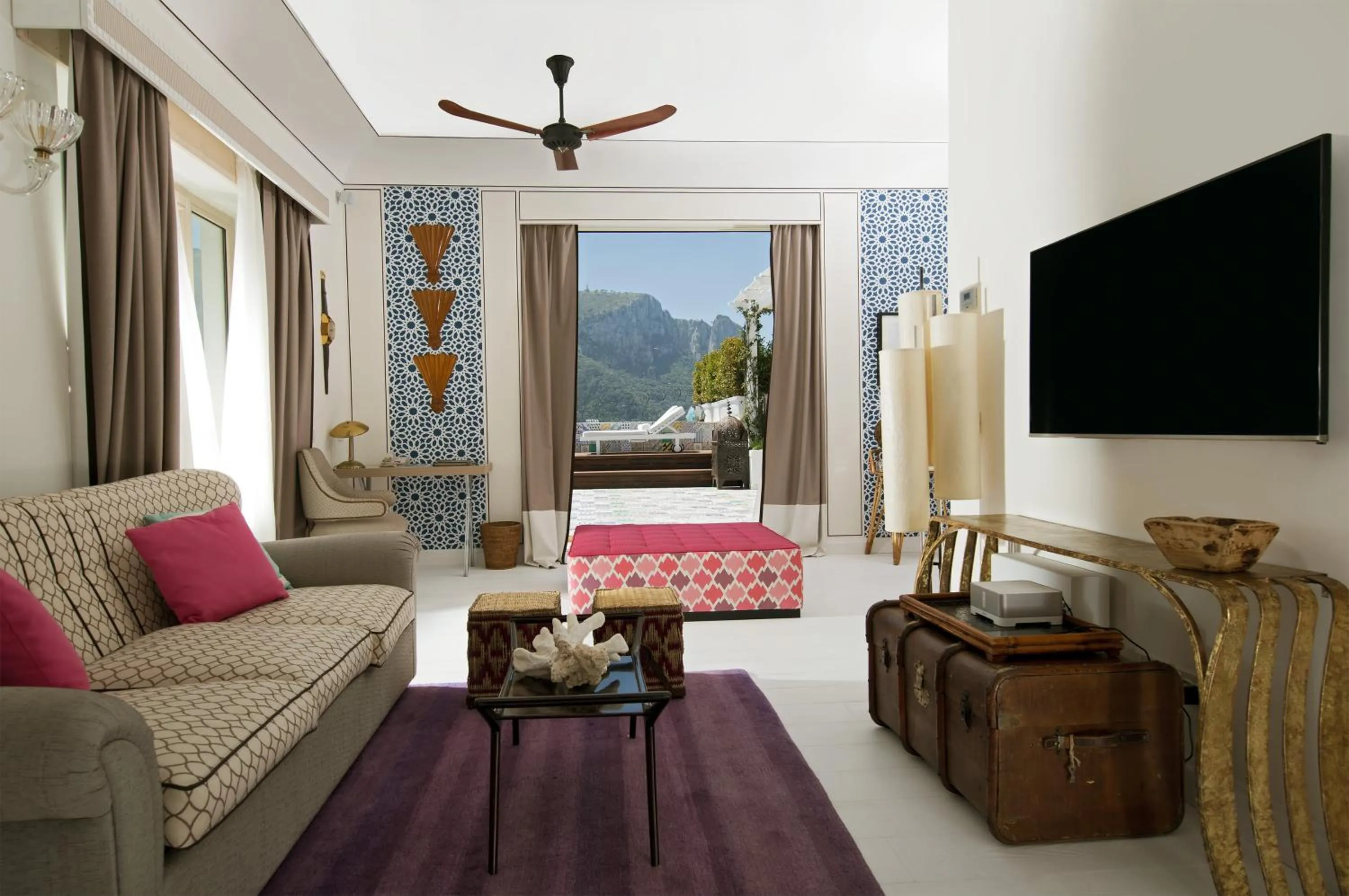 Decorative detail in Capri Tiberio Palace - The Leading Hotels of the World