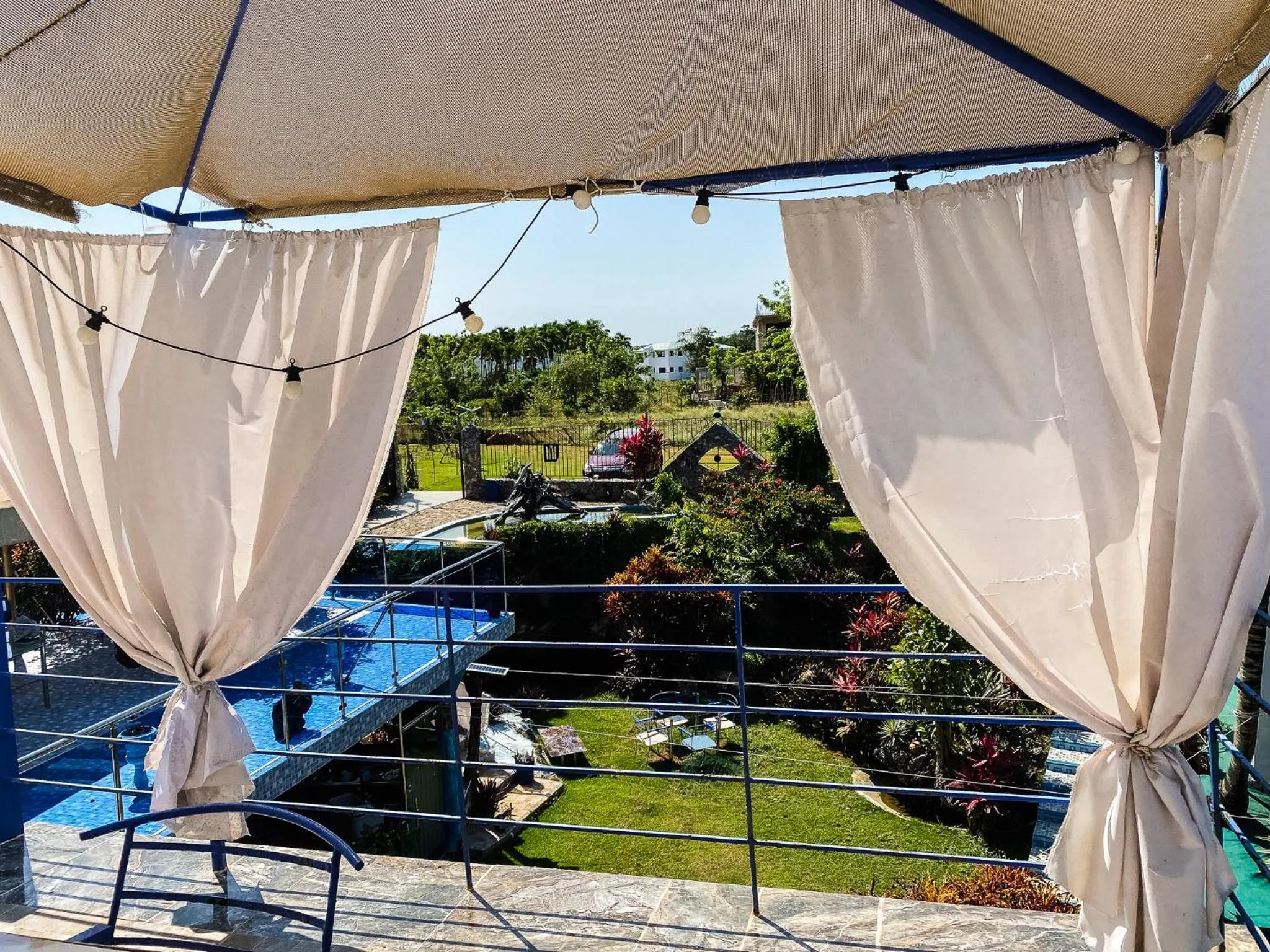 Garden in Sunset Samana