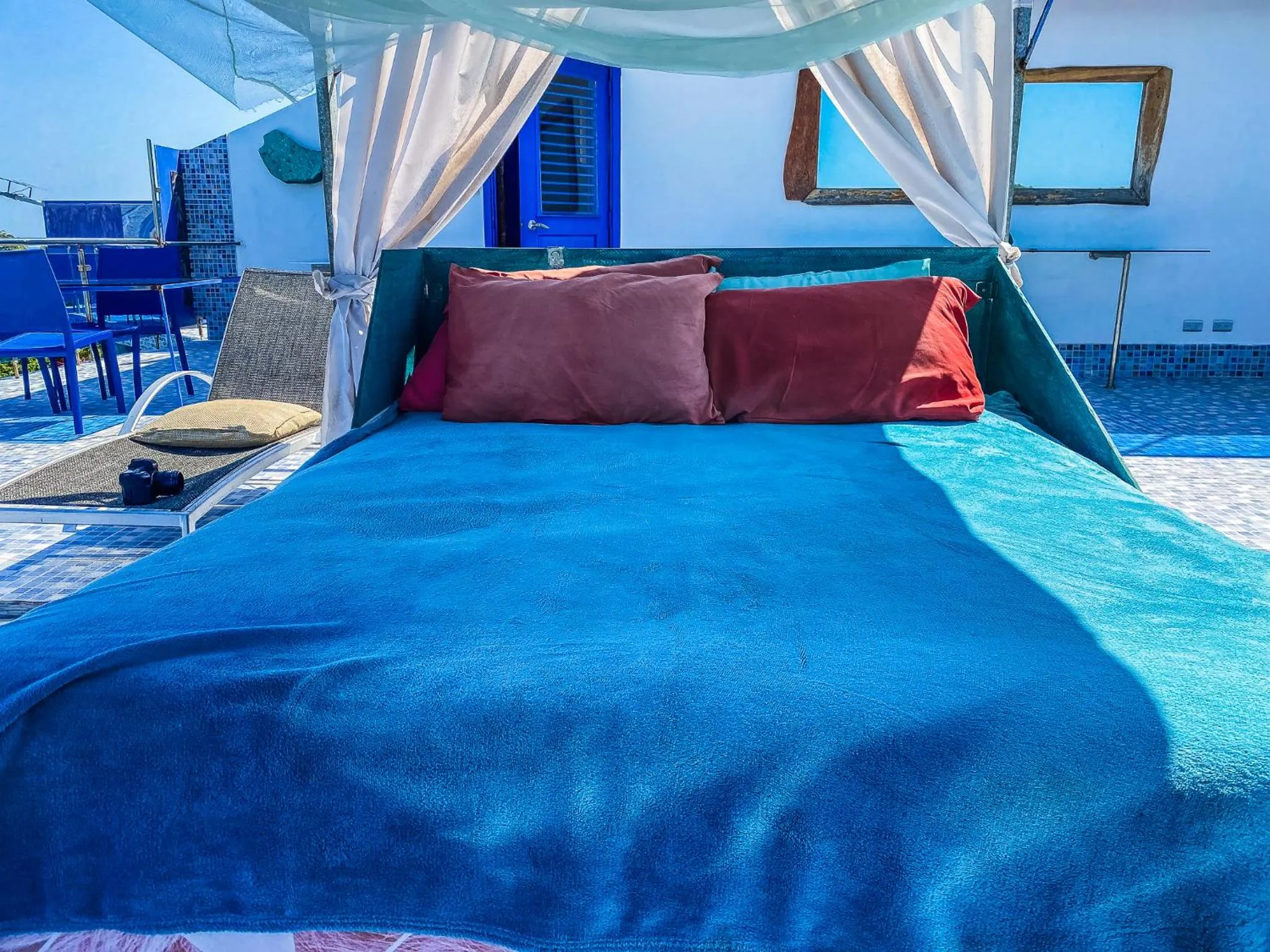 Bed in Sunset Samana