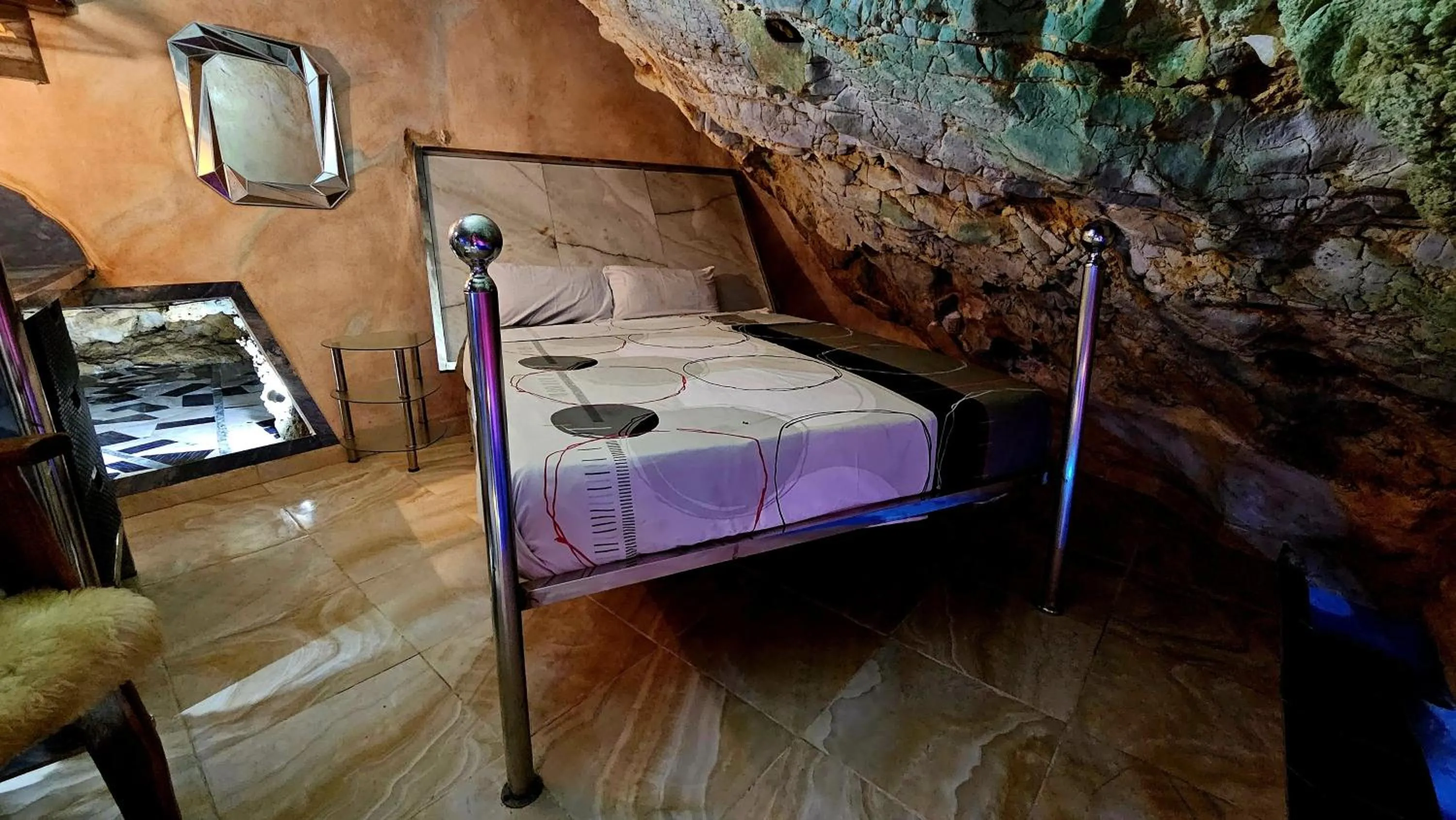 Bed in Sunset Samana