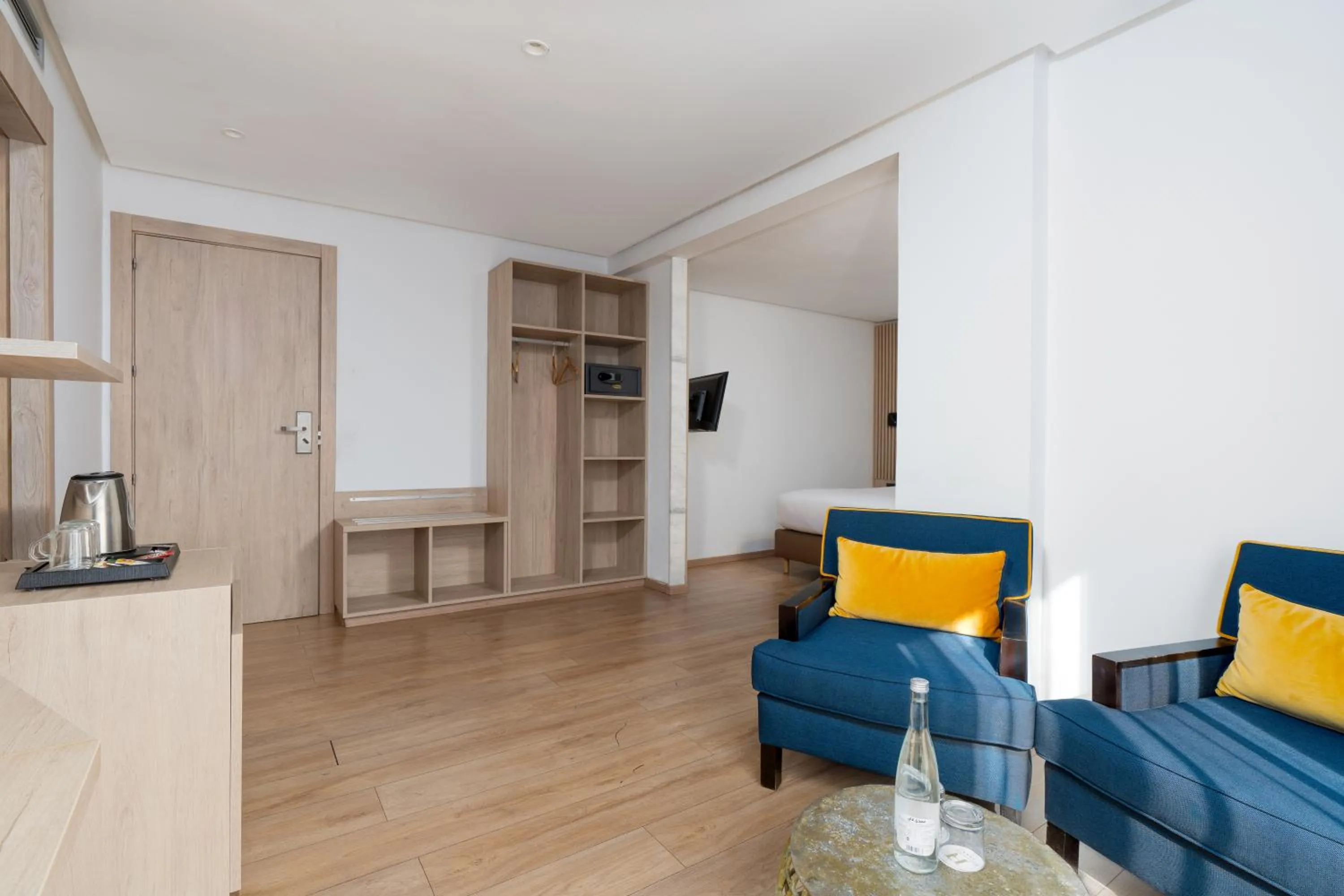 Seating area in Rihab Hotel