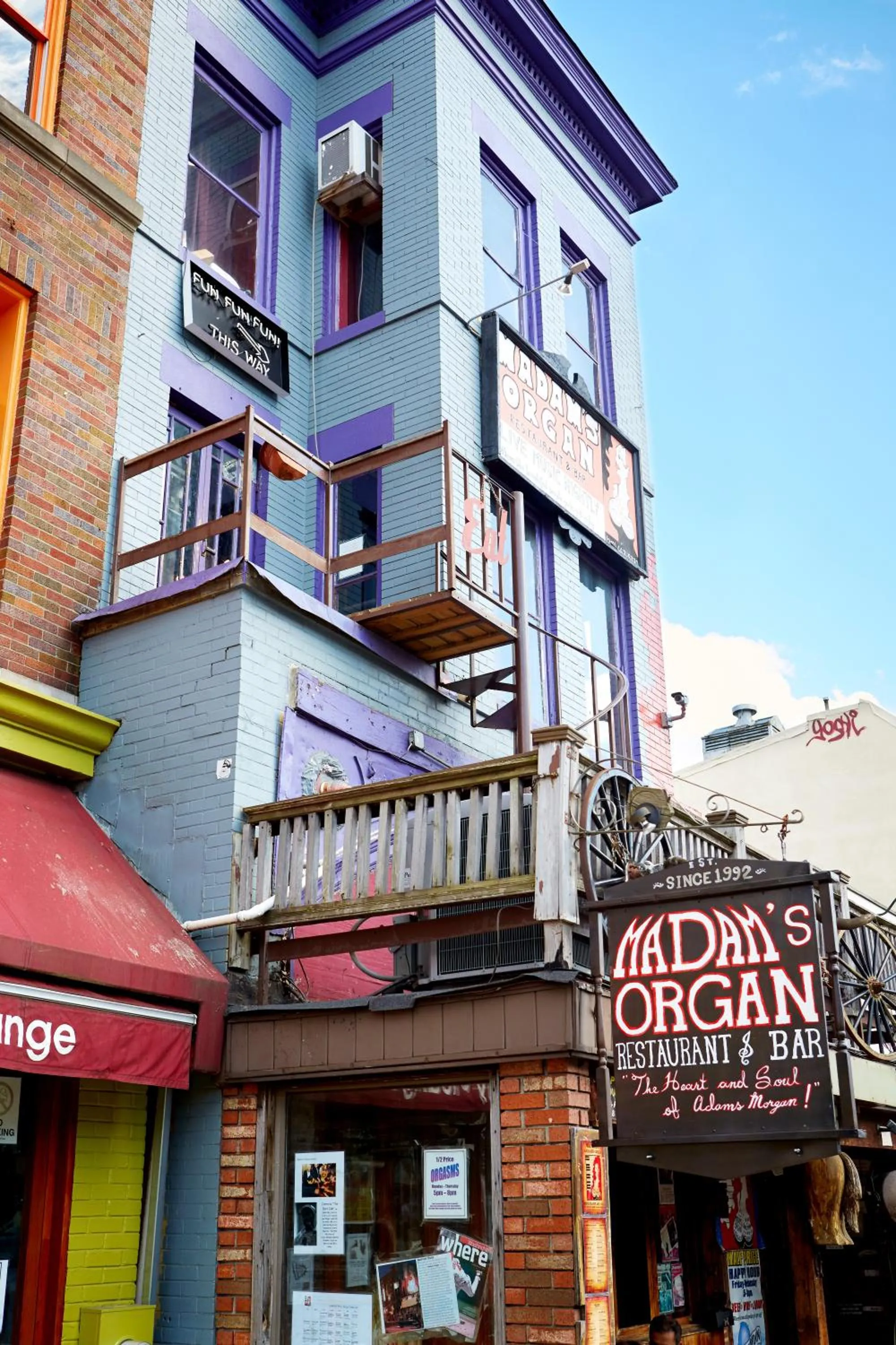 Nearby landmark in HighRoad Washington DC