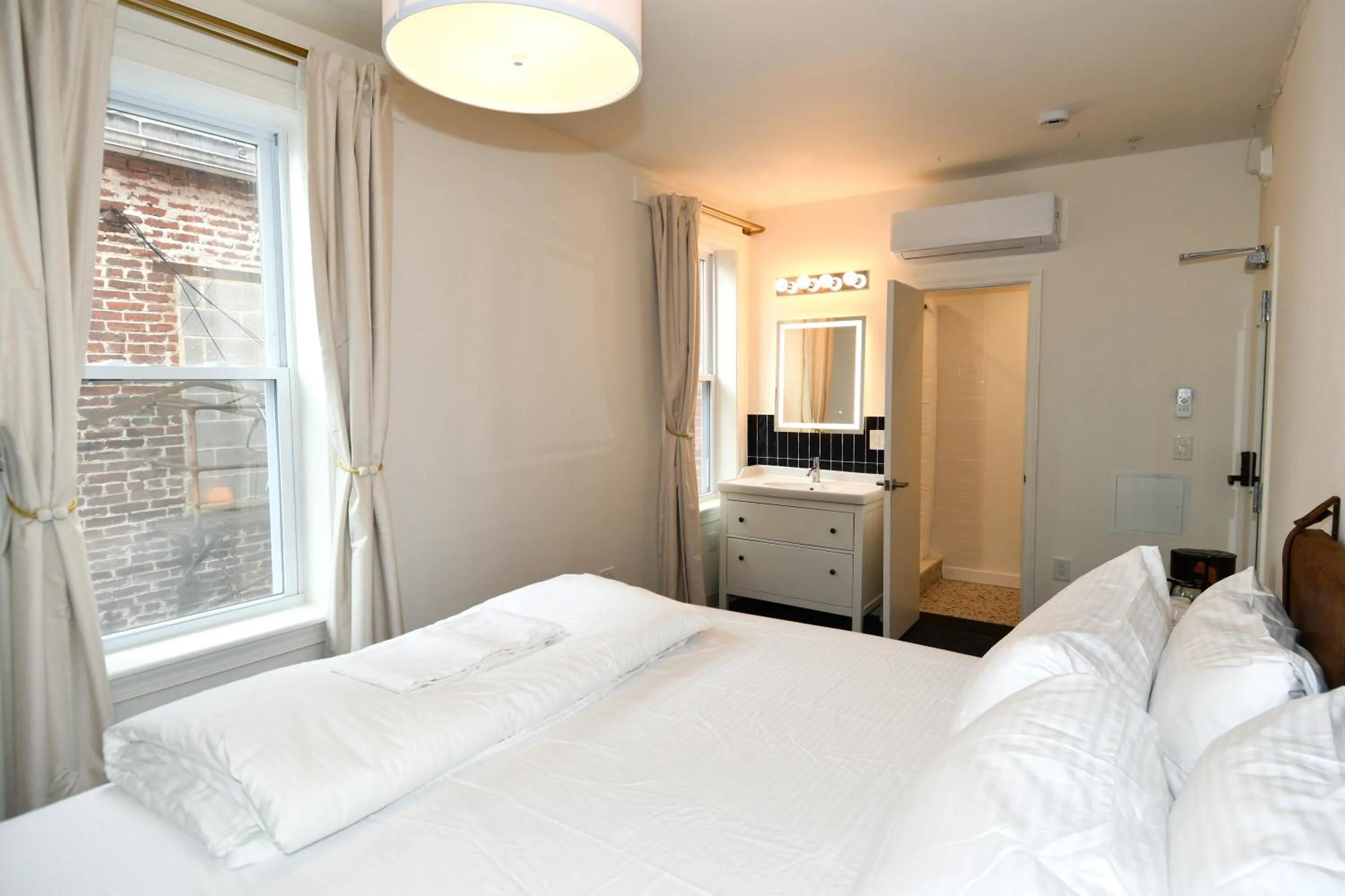 Bed in HighRoad Washington DC