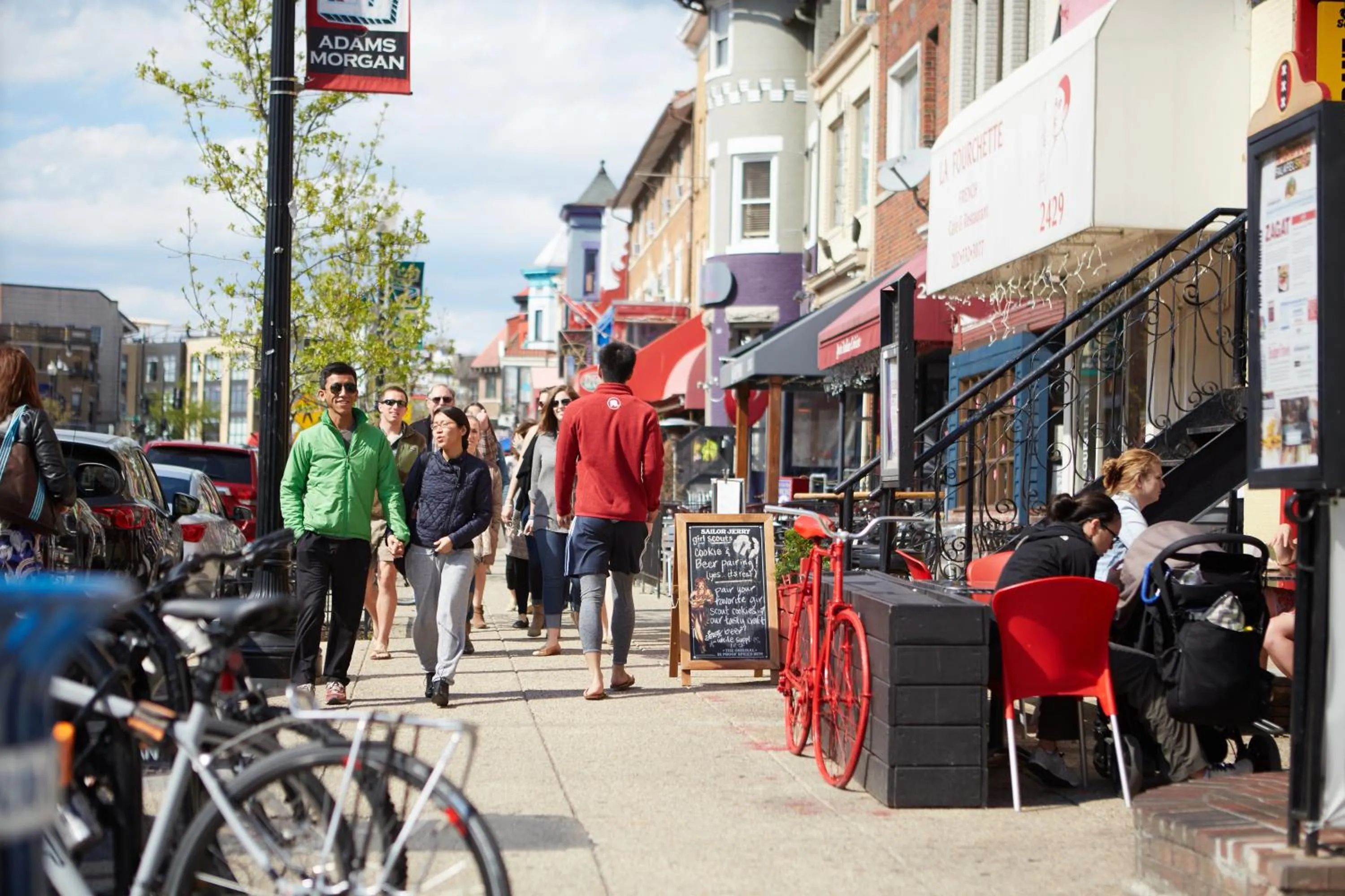 Restaurant/places to eat in HighRoad Washington DC