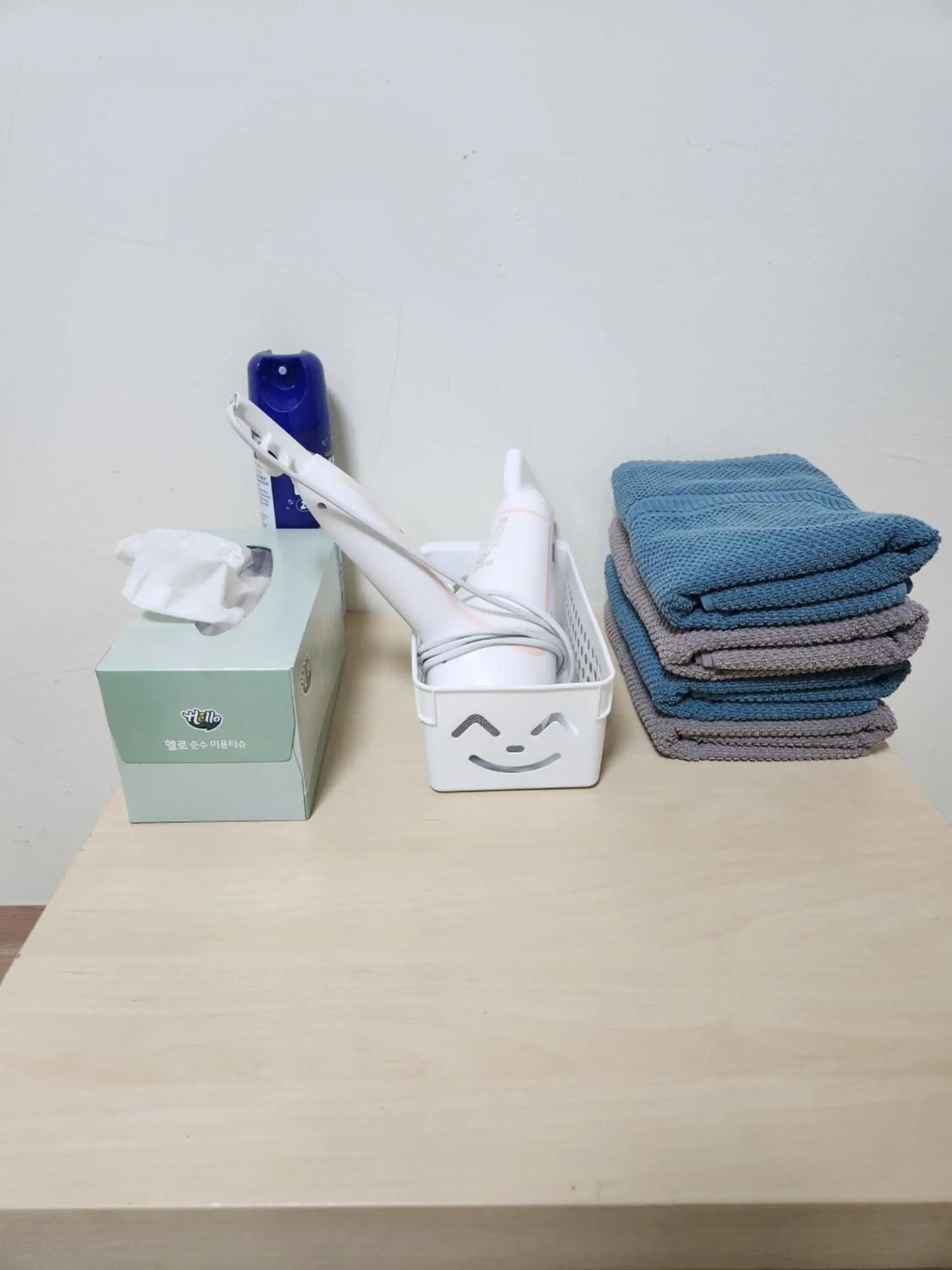 Double Room with Private Bathroom in Sokcho & Guesthouse Double Room with Private Bathroom in Sokcho & Guesthouse