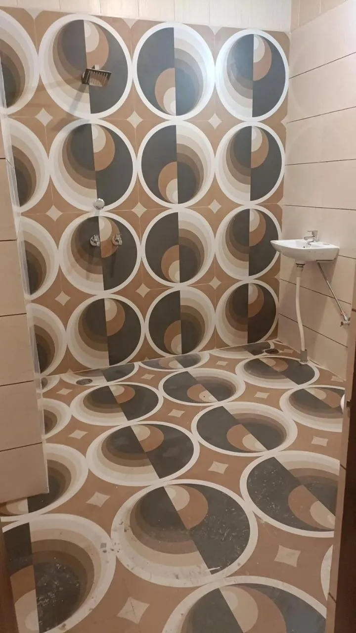 Toilet in Asha Guest House