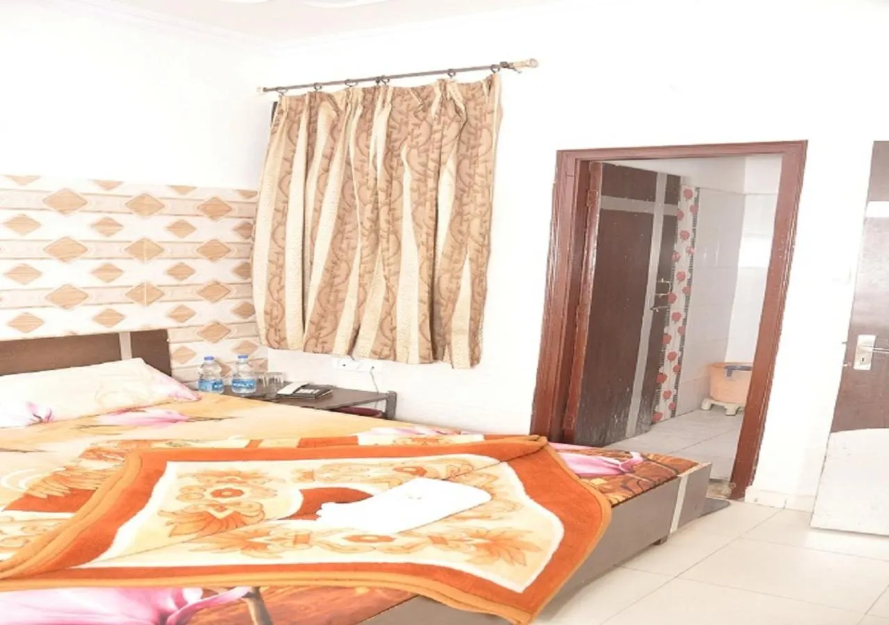 Bedroom, Bed in Asha Guest House