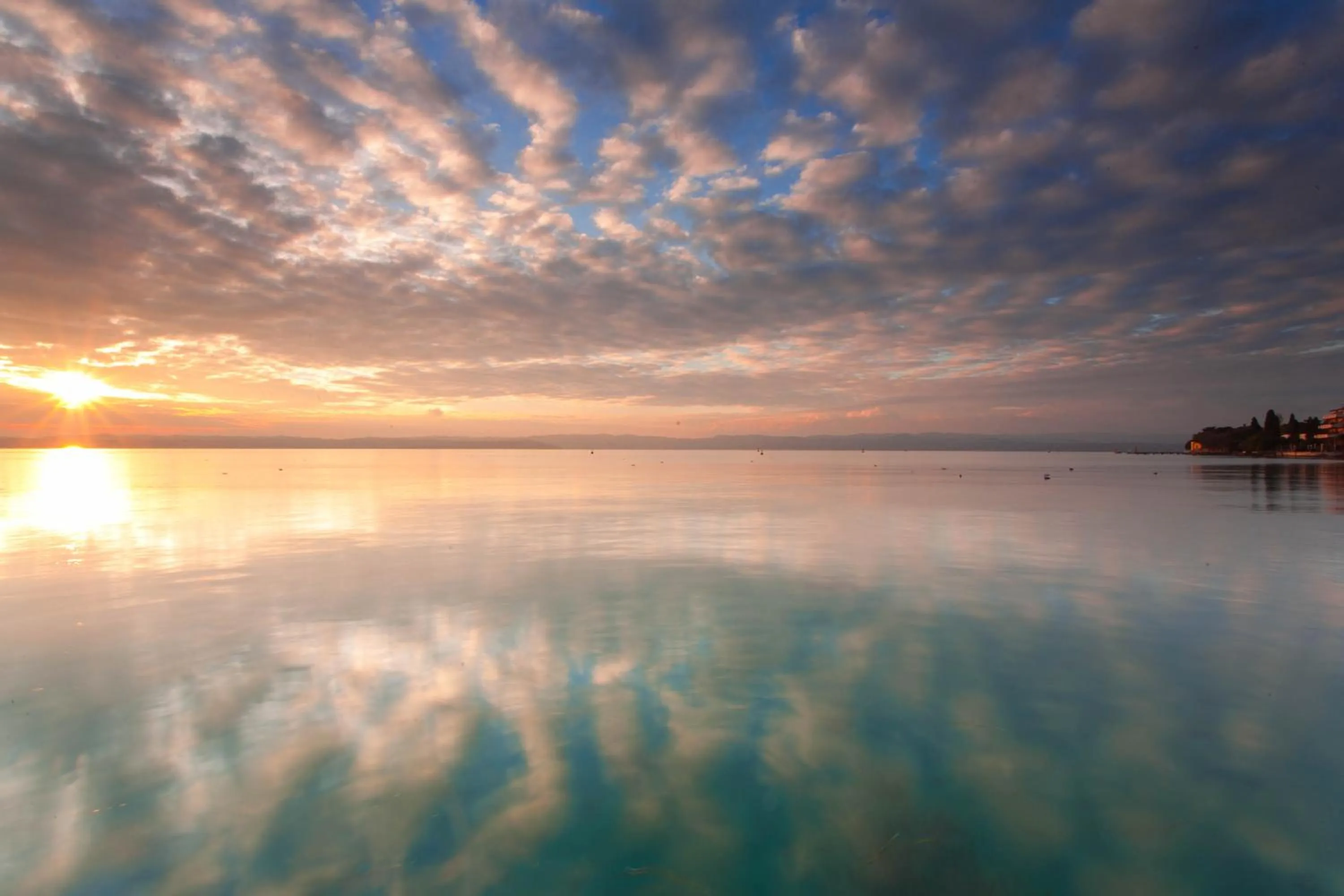 Sea view in Hotel Catullo