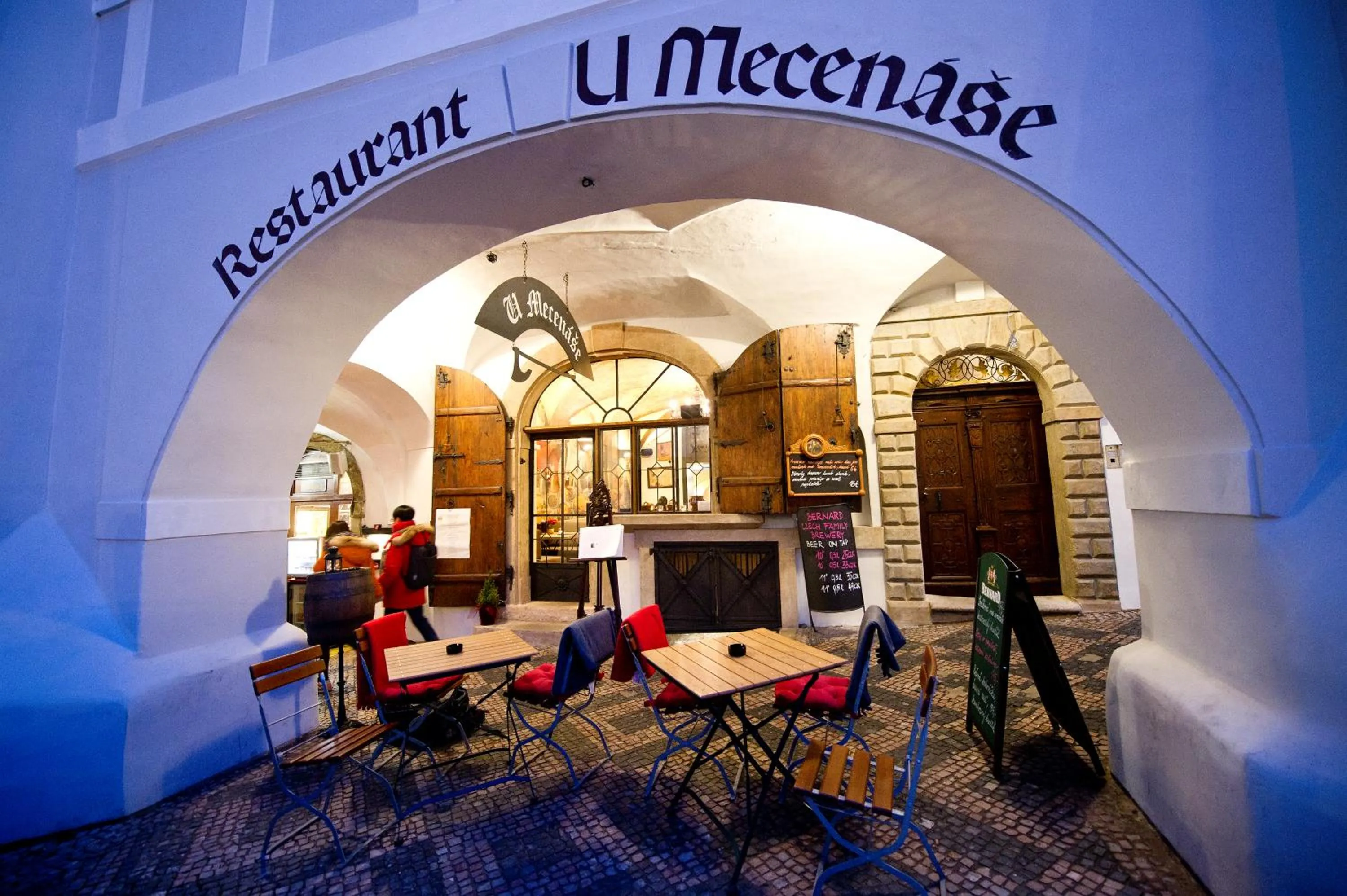 Restaurant/places to eat in Residence U Mecenáše