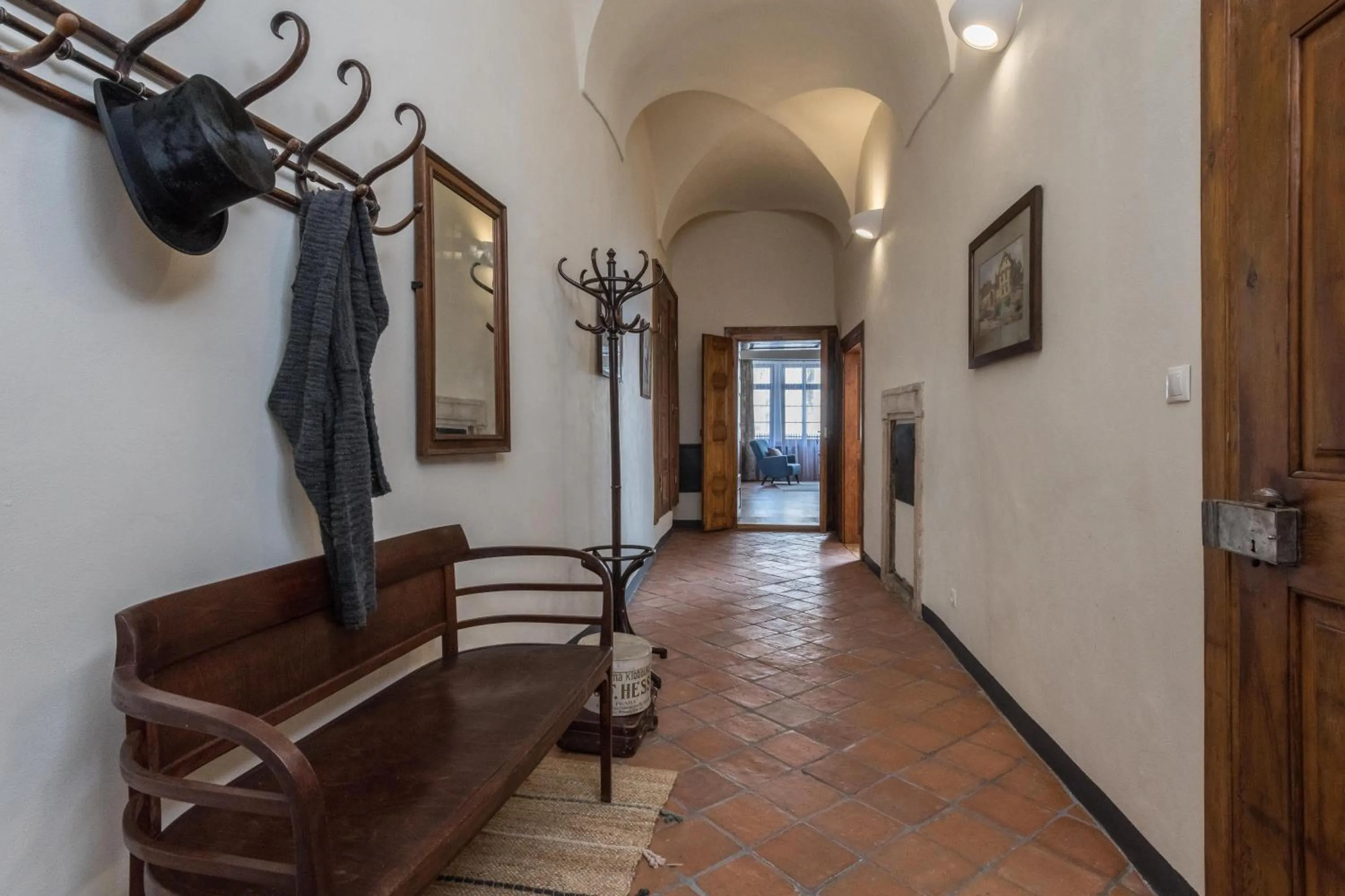 Other in Residence U Mecenáše