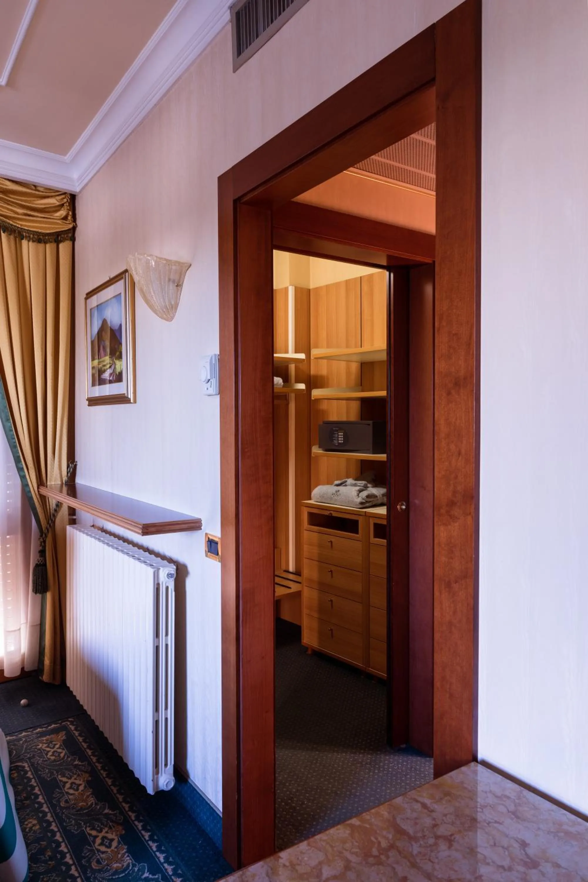 Photo of the whole room in Hotel Apollo Terme