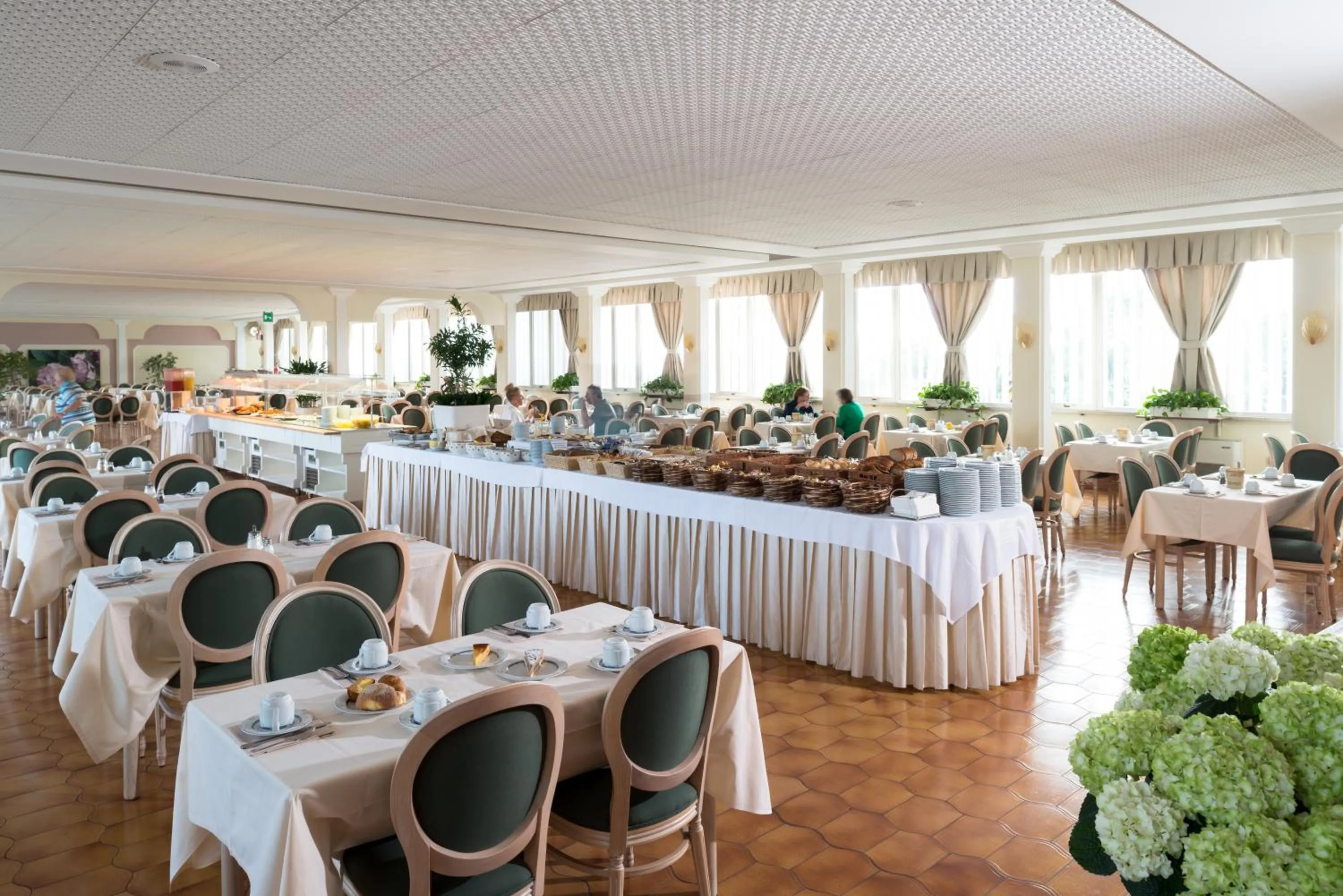 Breakfast in Hotel Apollo Terme