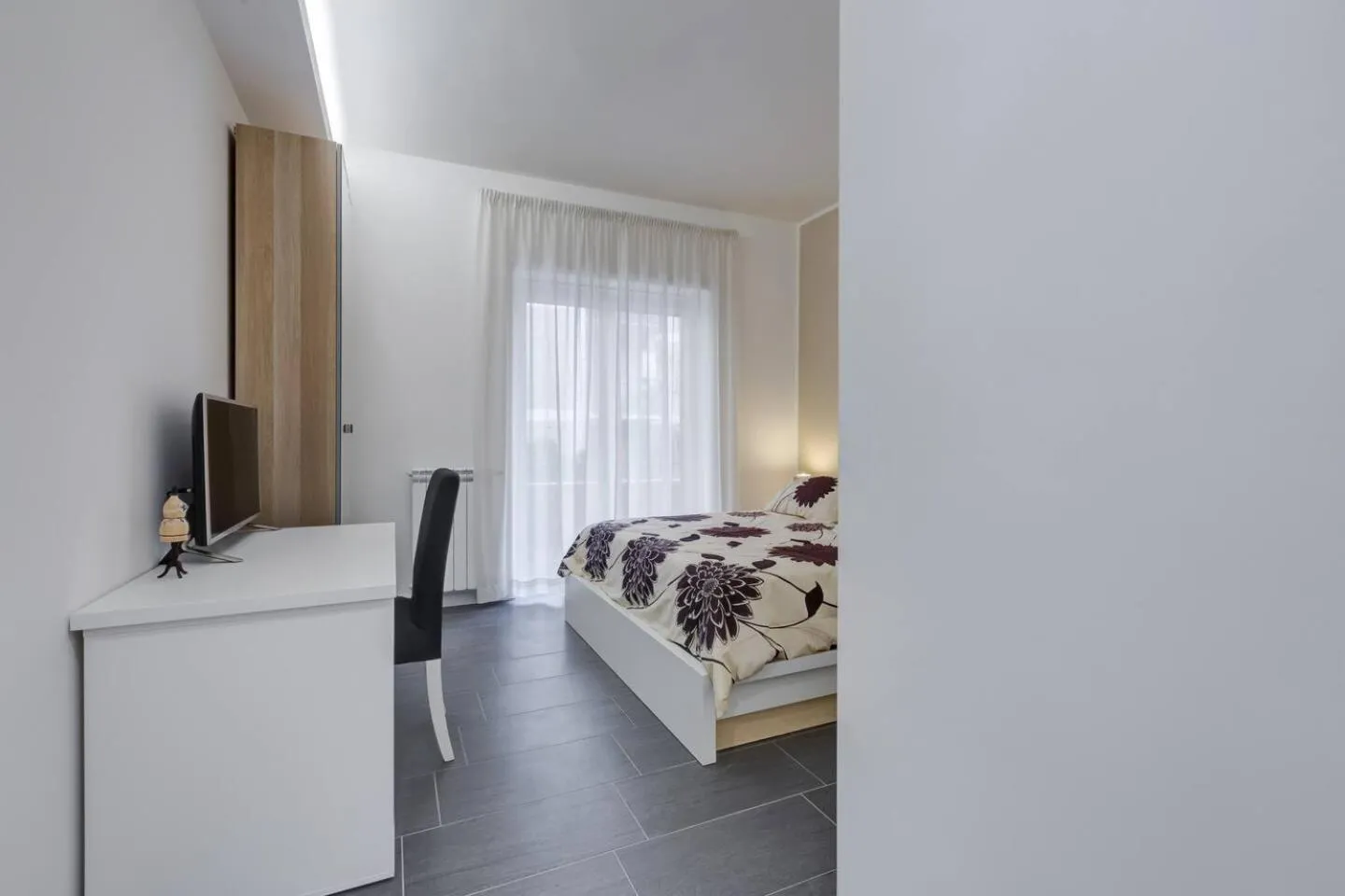 Photo of the whole room, Bed in AV Domus Vatican St.Peter B&B