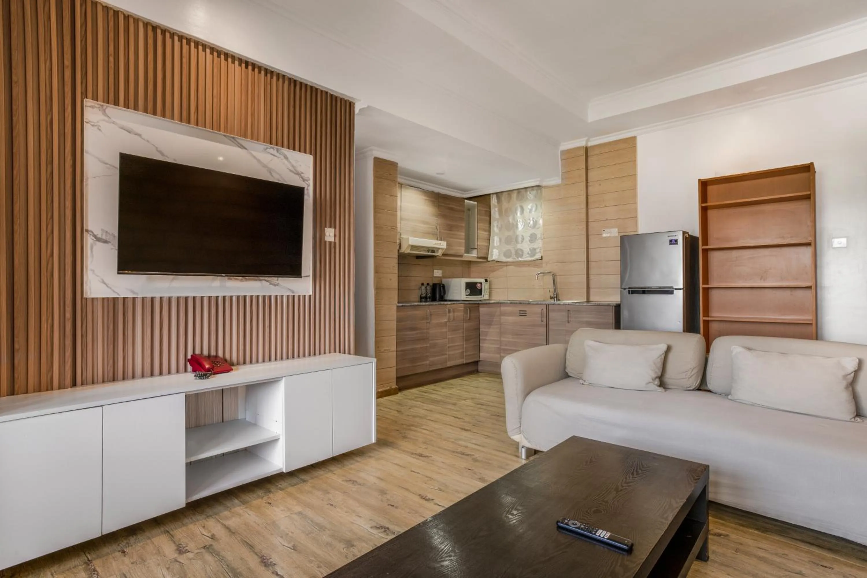 TV and multimedia in Kates Apartments