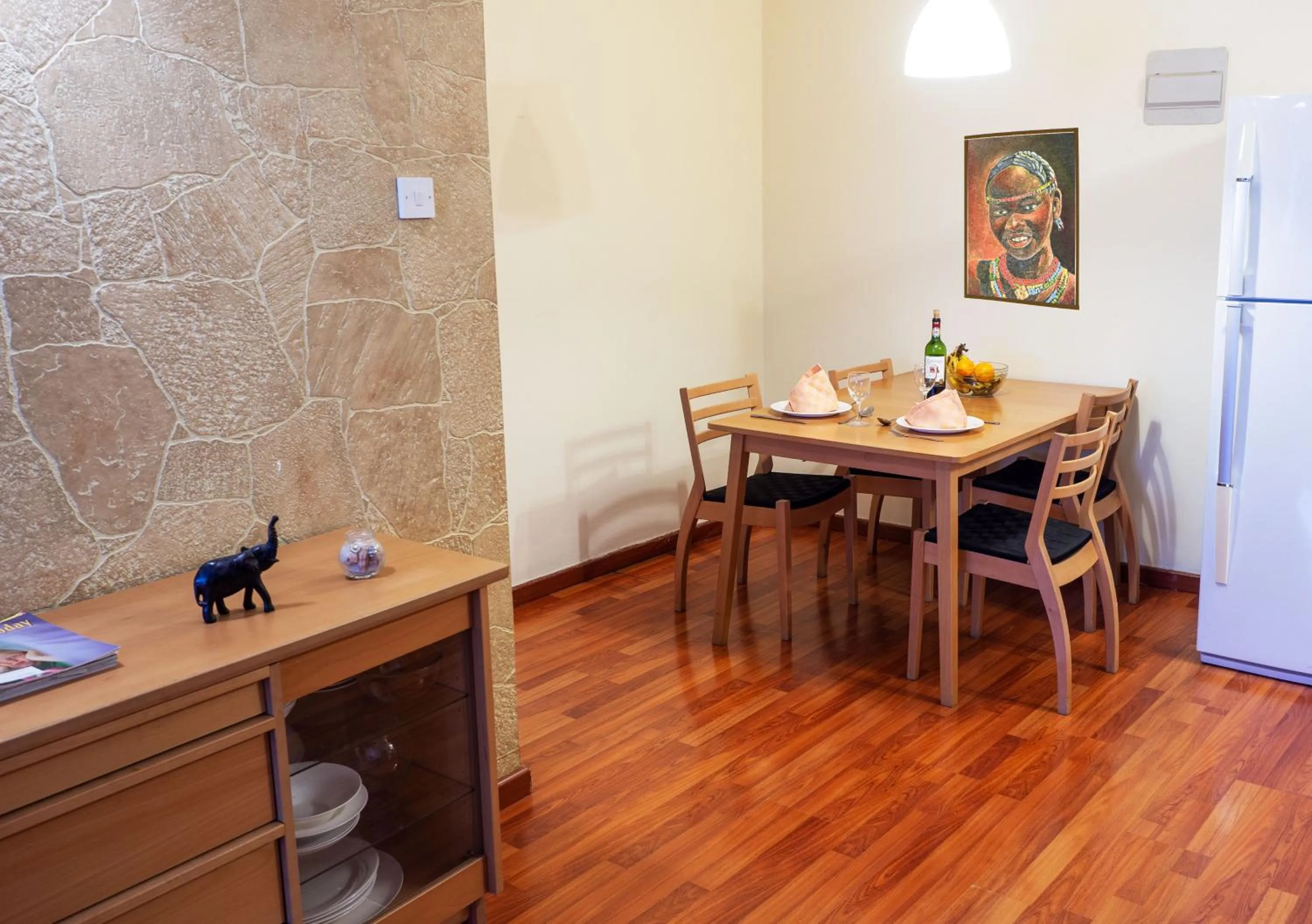 Dining area in Kates Apartments