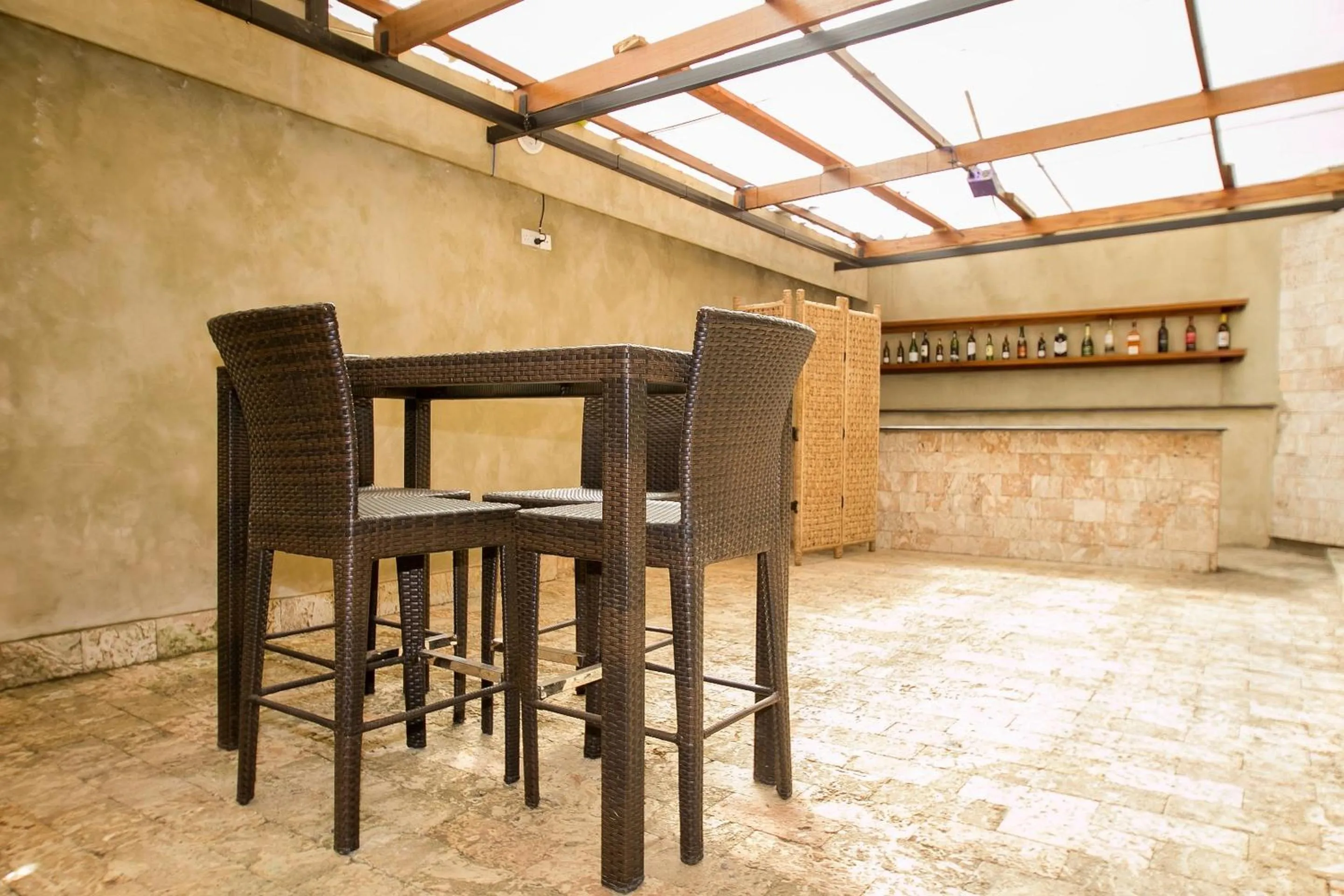 Lounge or bar in Kates Apartments