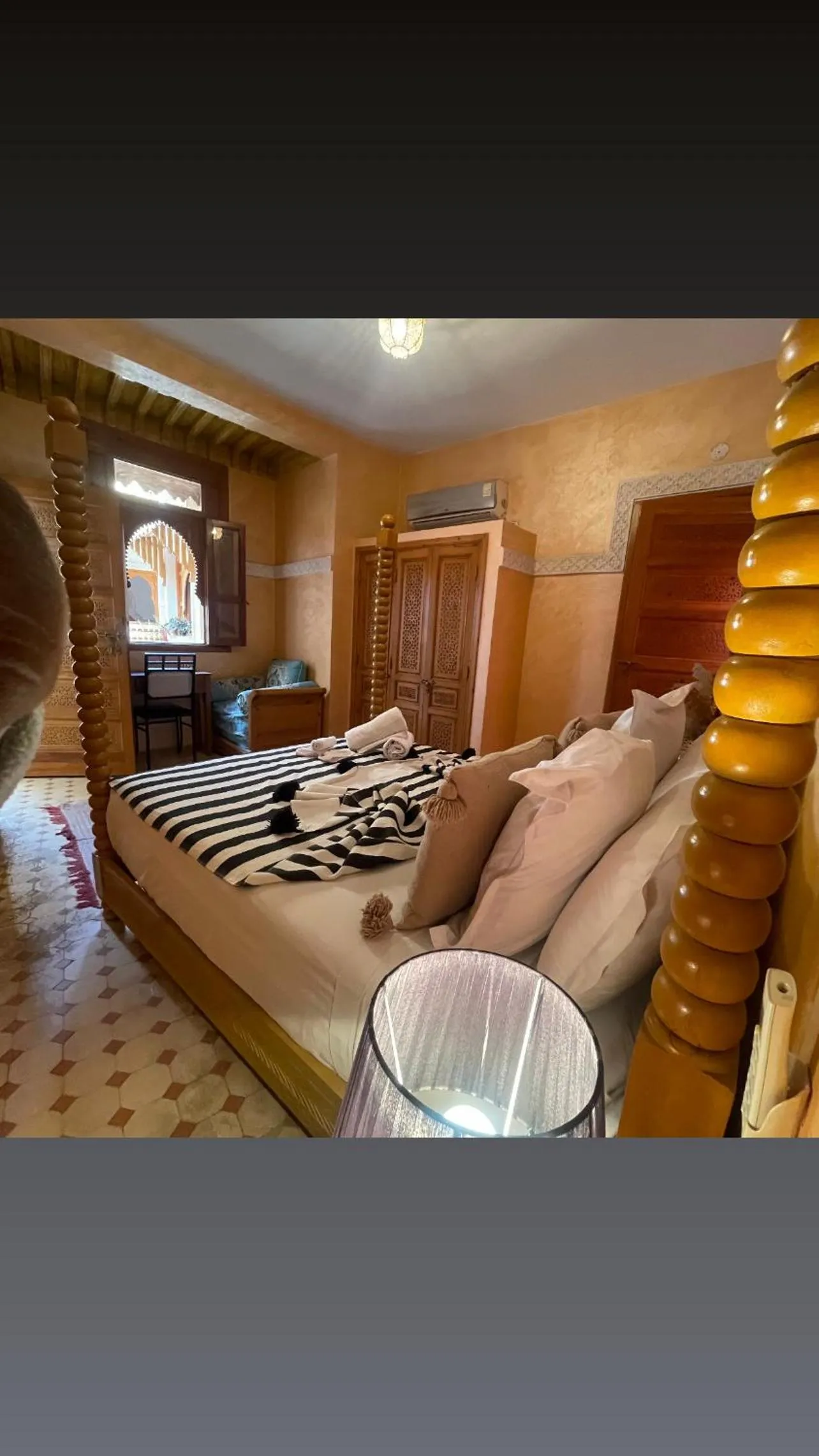 Bed in Riad Jenan Adam