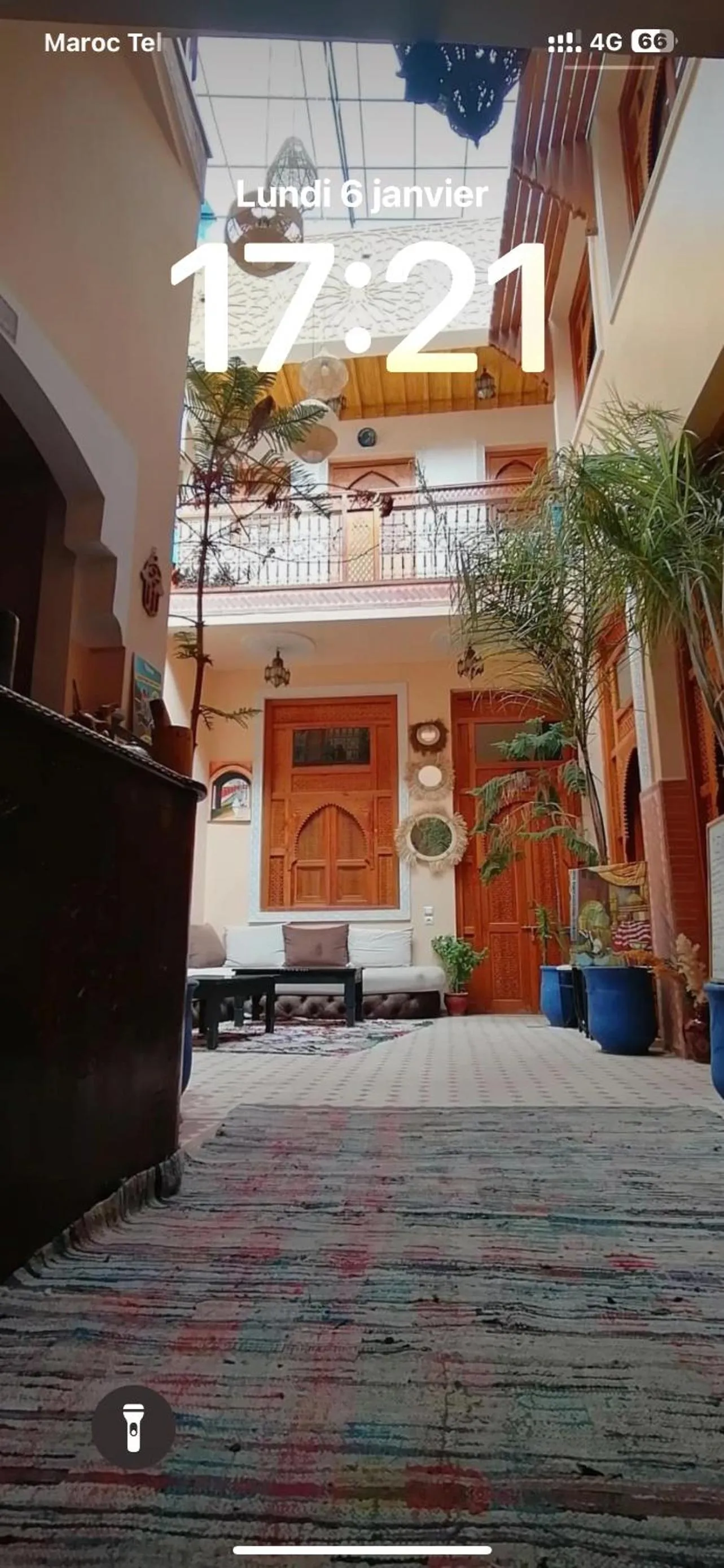 Day in Riad Jenan Adam