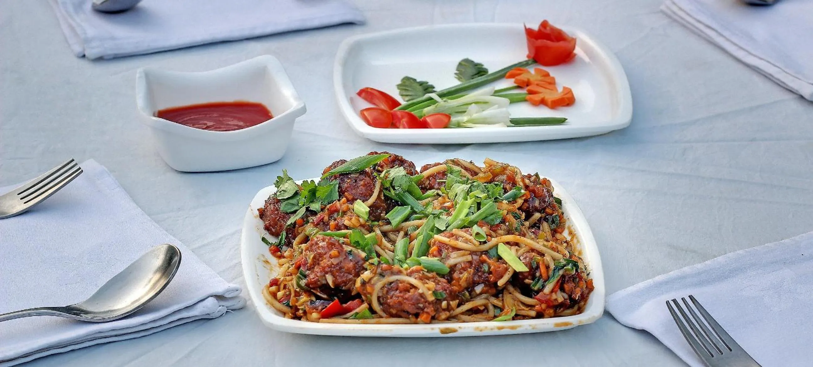 Restaurant/places to eat, Lunch and Dinner in Hill 'N' You - A Boutique Garden Resort