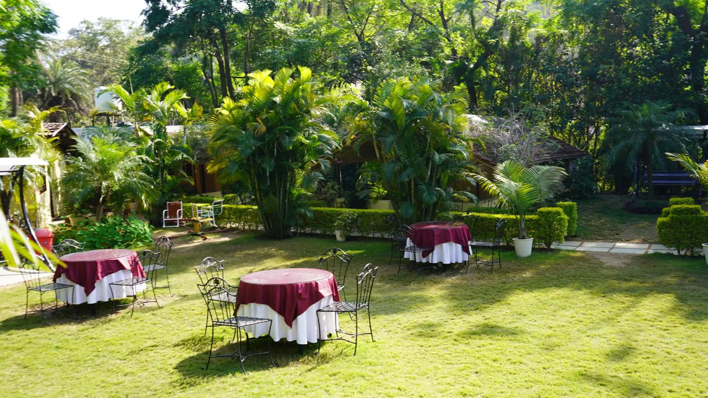 Property building, Restaurant/Places to Eat in Hill 'N' You - A Boutique Garden Resort