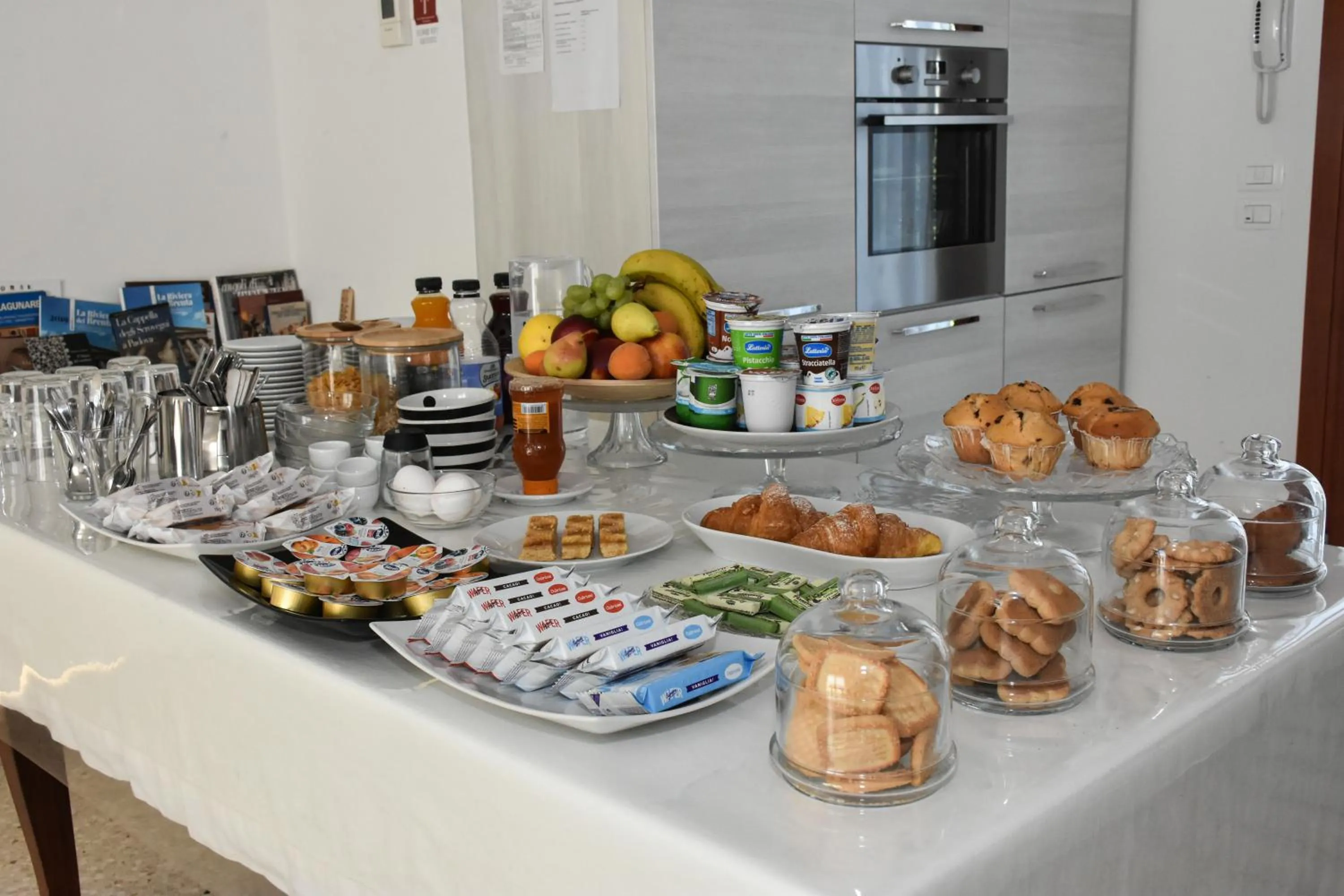 Buffet breakfast in B&B Ca' Rina