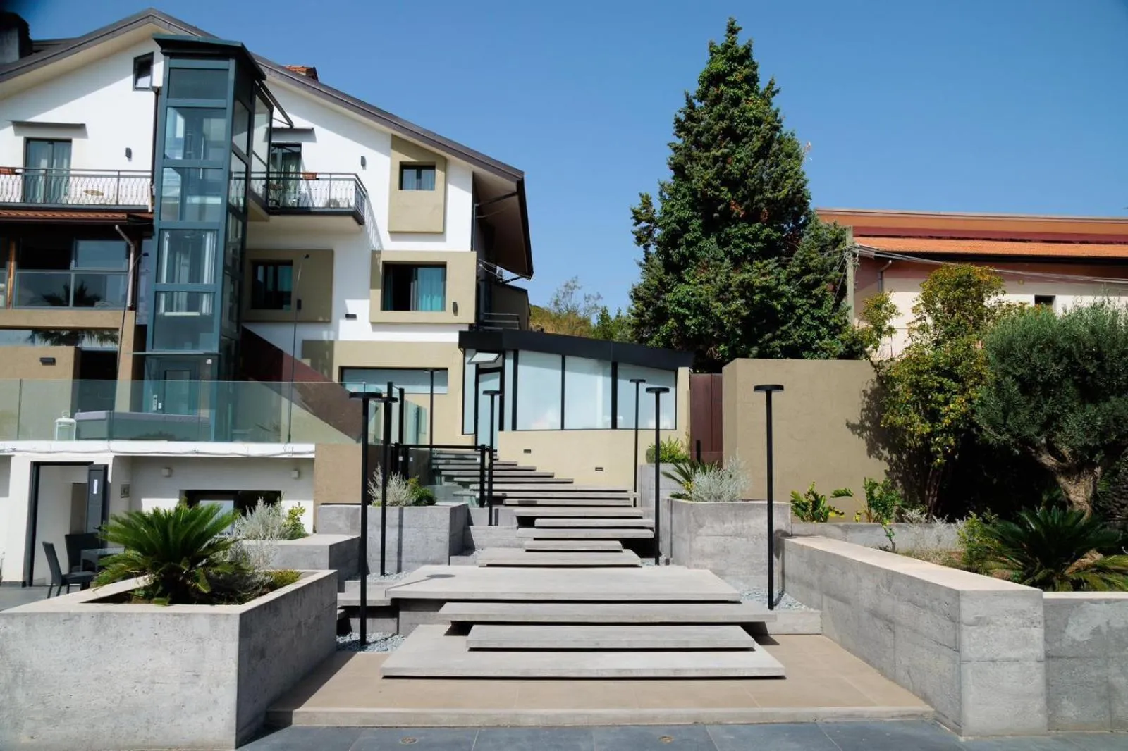 Property building in Michelangelo Etna Hotel