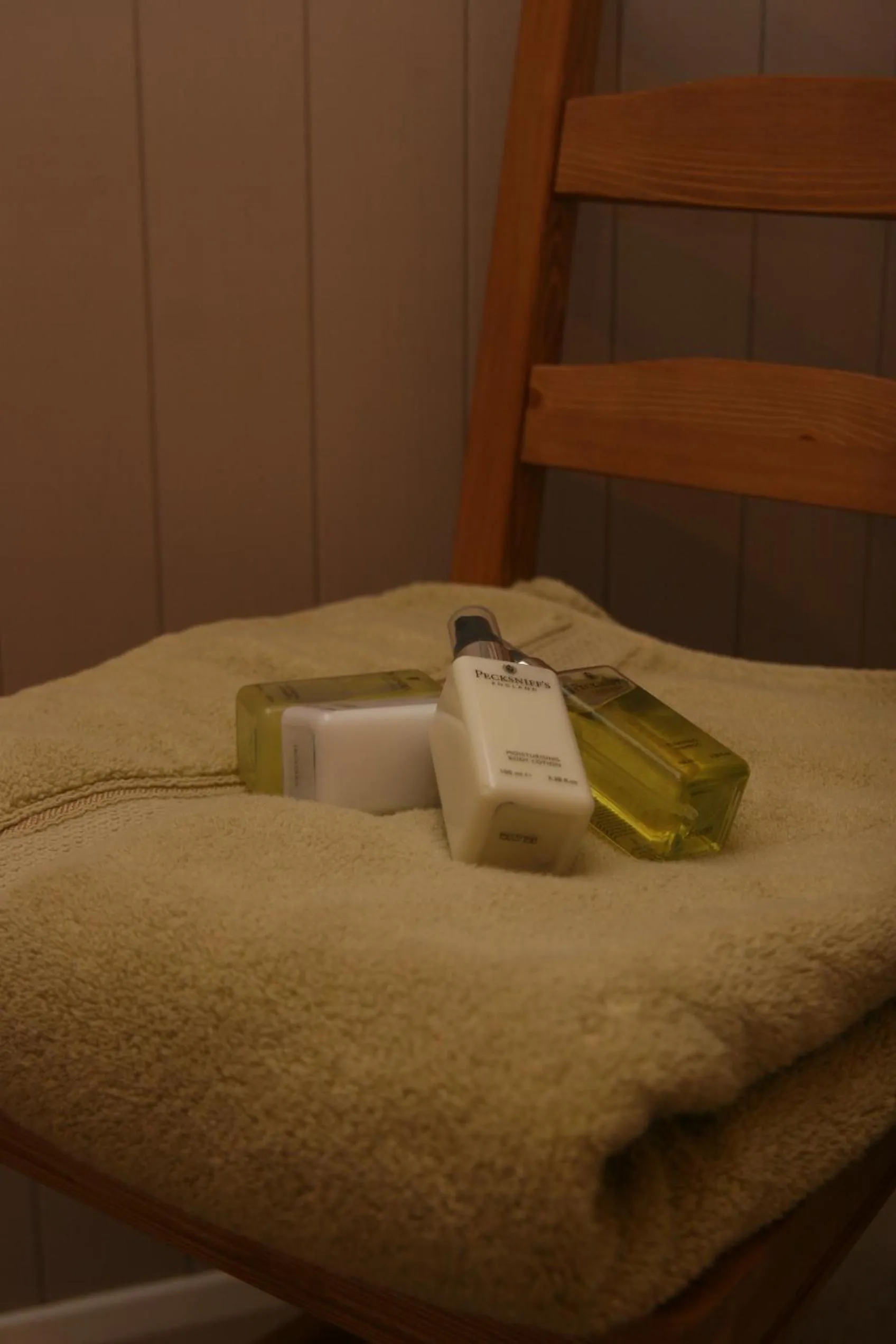 Bedroom, Bed in The Fairways