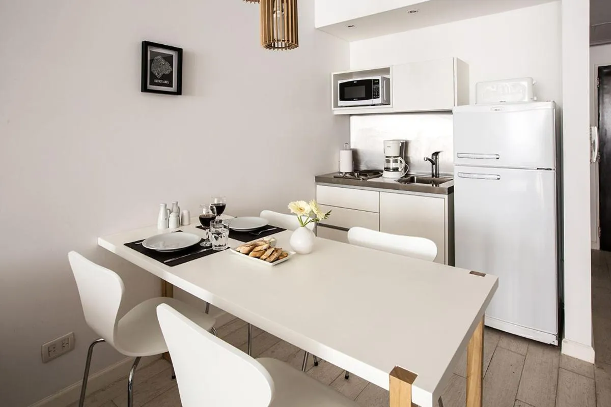 Kitchen or kitchenette in Flaat Recoleta Plaza