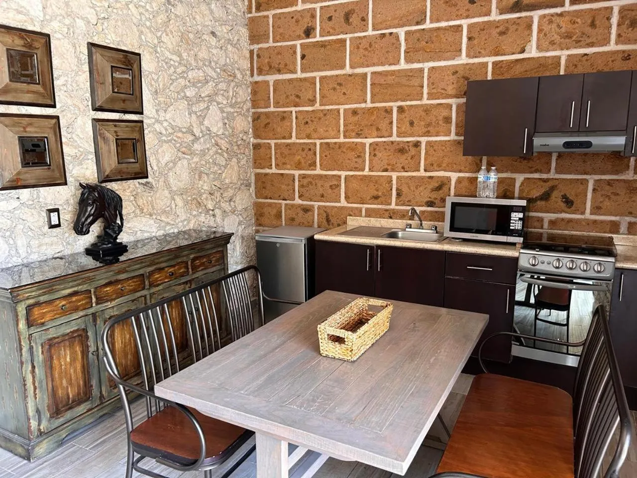 Kitchen or kitchenette in Cabañas Rancho San Jorge
