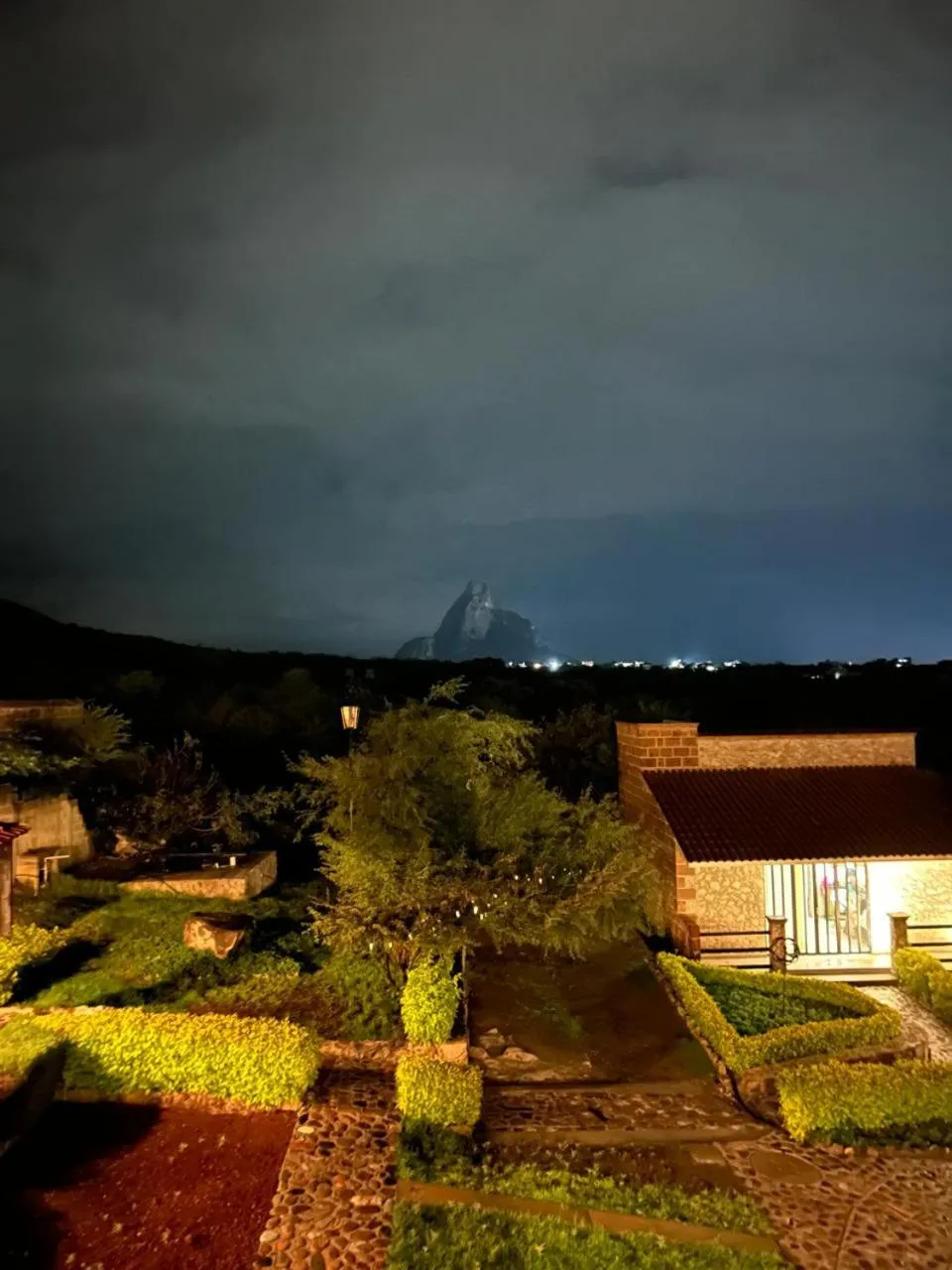 Night in Cabañas Rancho San Jorge