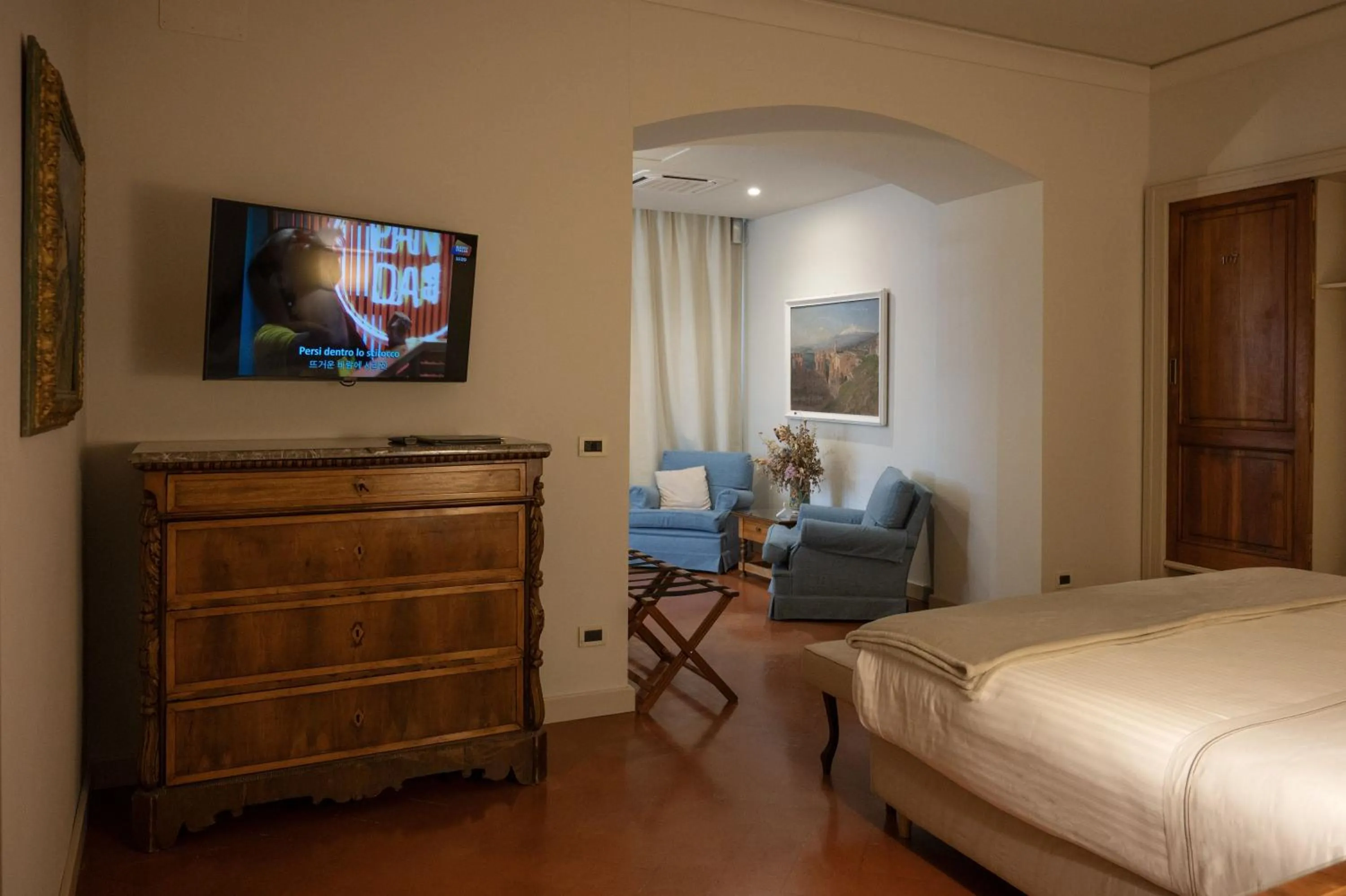 Bed in Hotel Villa Paradiso