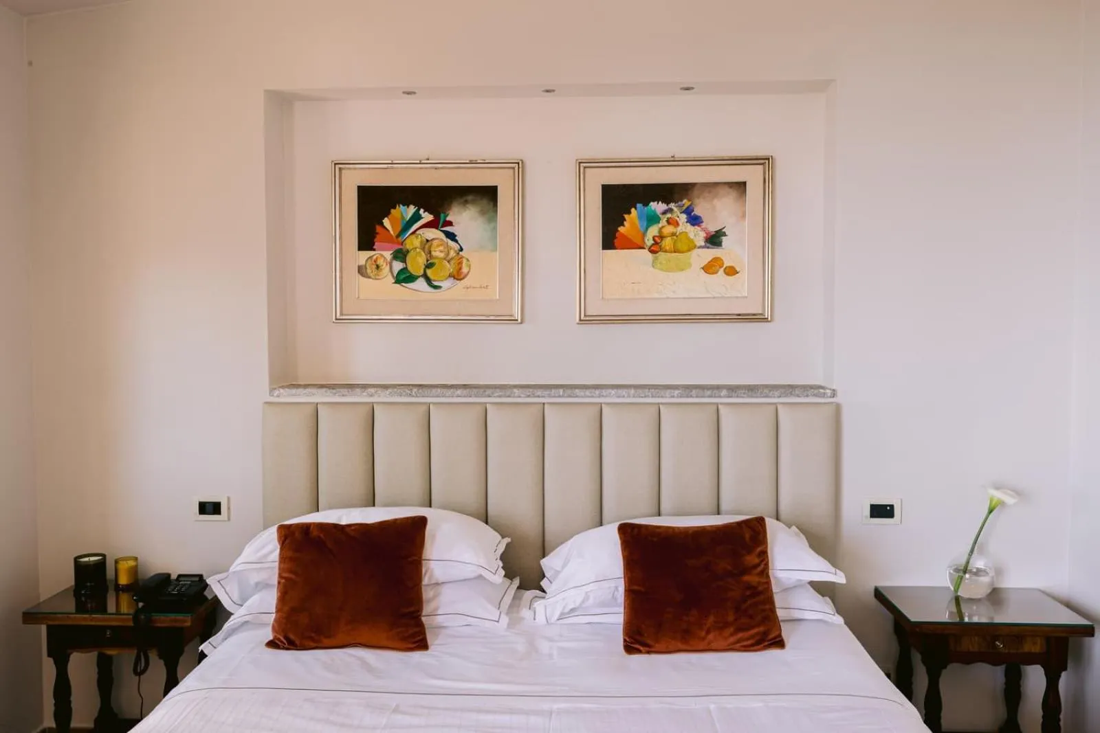 Bed in Hotel Villa Paradiso