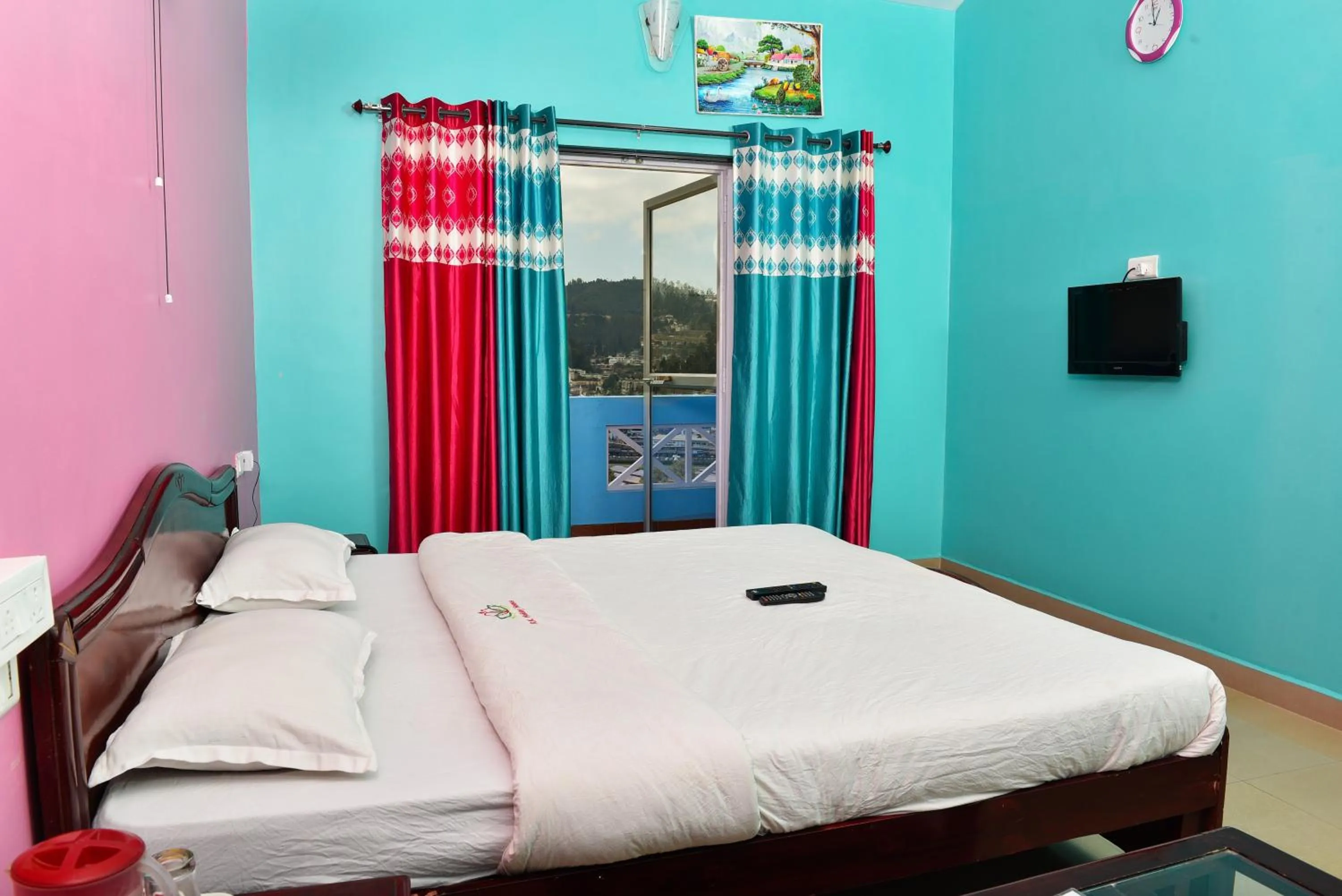 Photo of the whole room, Bed in RK Holiday Home