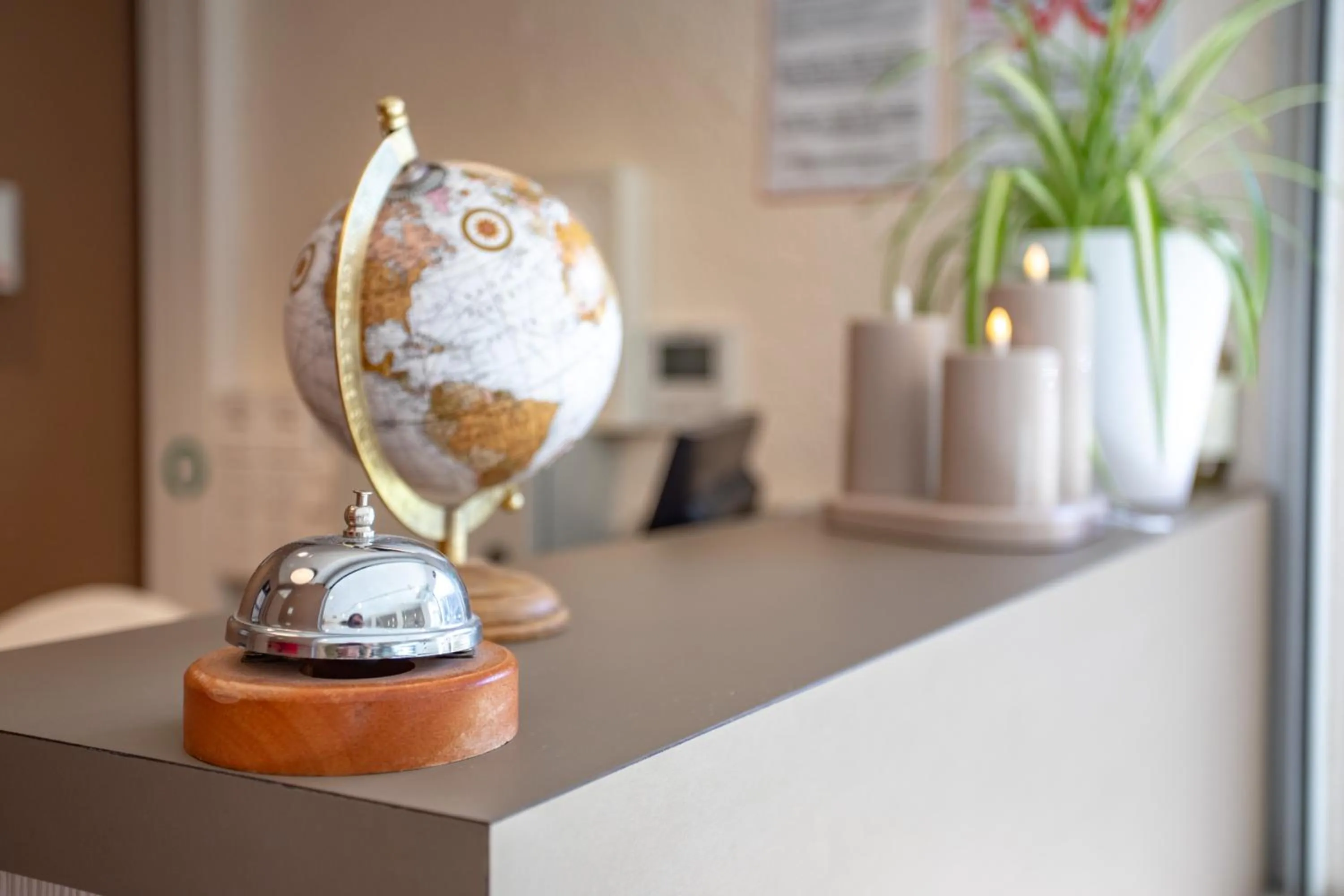 Lobby or reception in Premiere Classe Annecy Cran-Gevrier RÉNOVÉ EN 2025