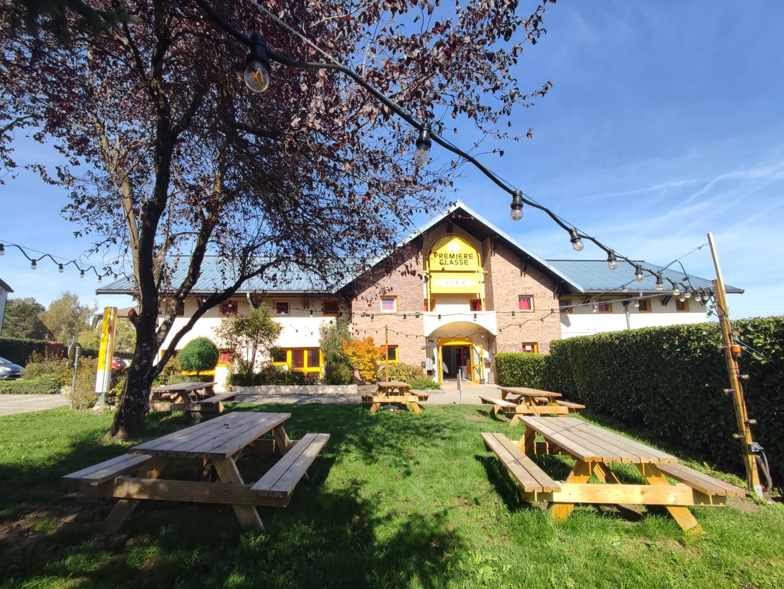 Property building in Premiere Classe Annecy Cran-Gevrier RÉNOVÉ EN 2025