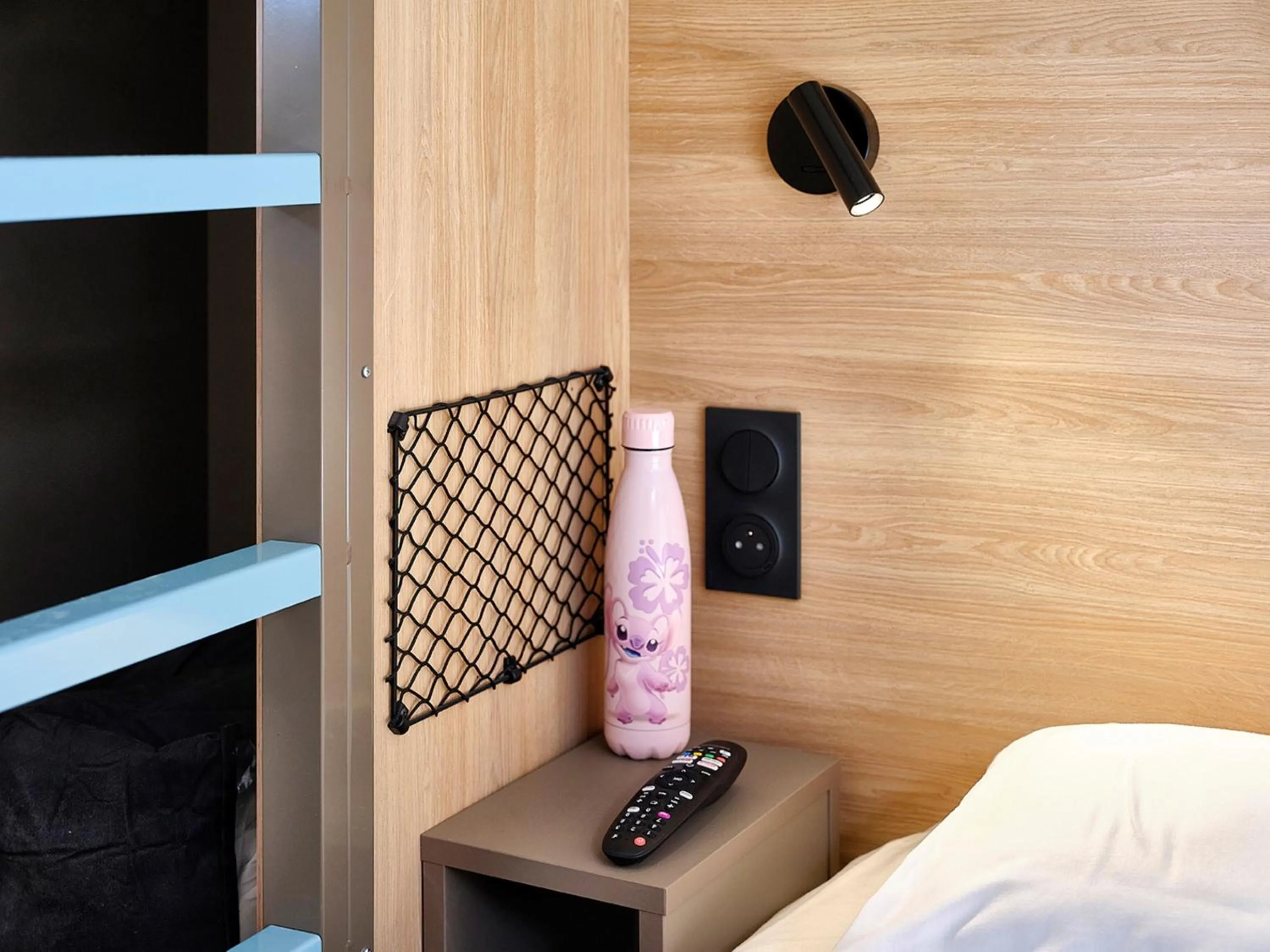 Bedroom, Bed in Premiere Classe Annecy Cran-Gevrier RÉNOVÉ EN 2025