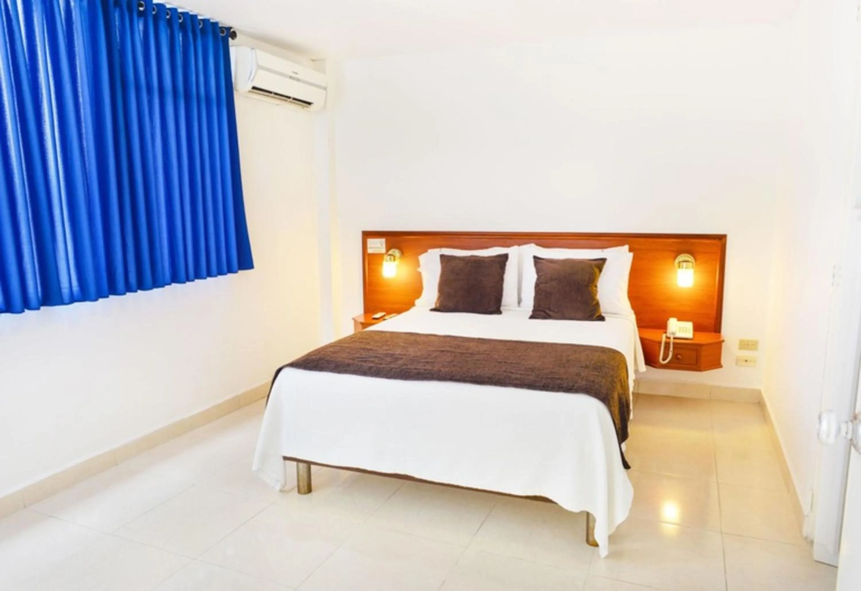 Bedroom, Bed in Hotel Thama