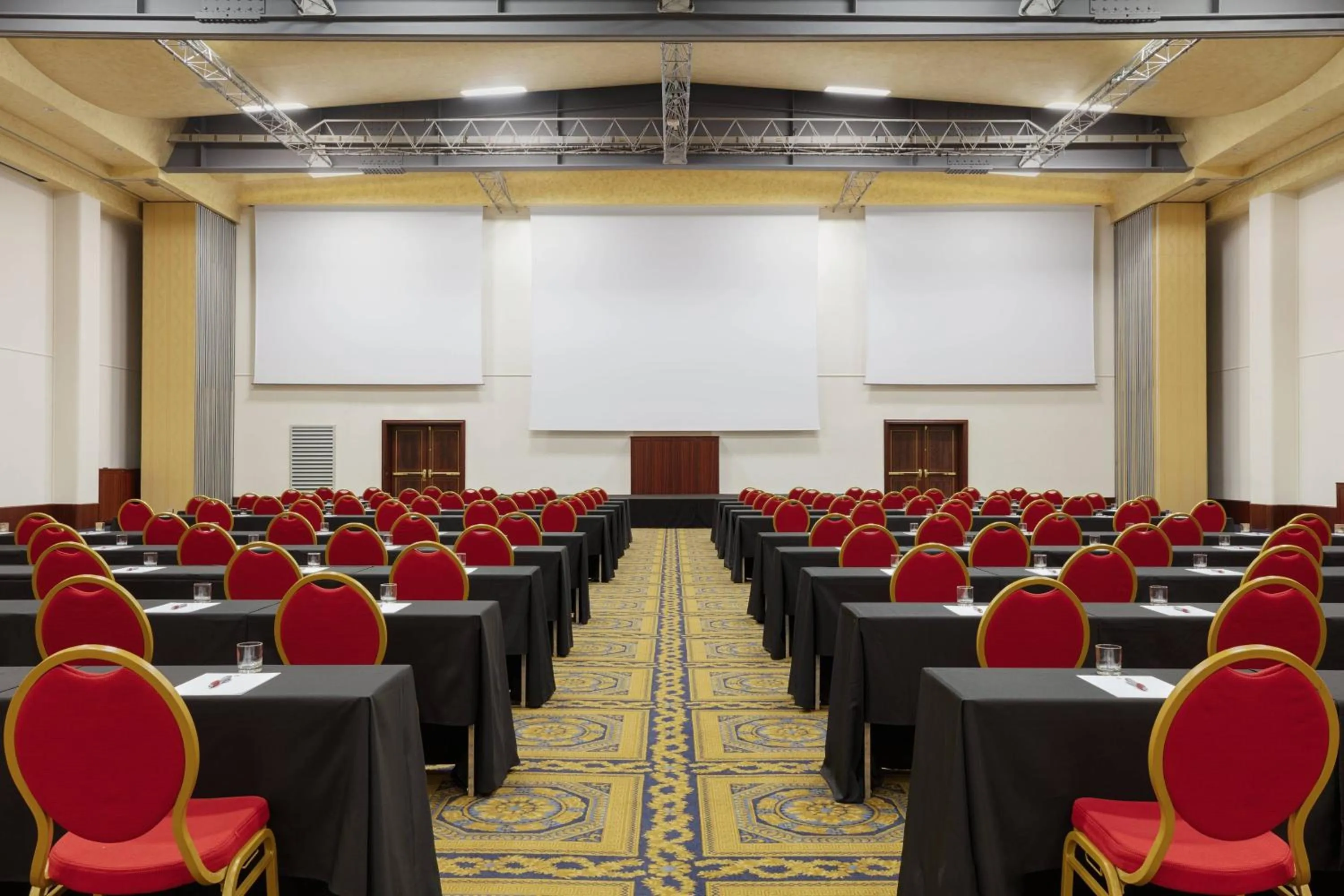 Meeting/conference room in Rome Marriott Park Hotel